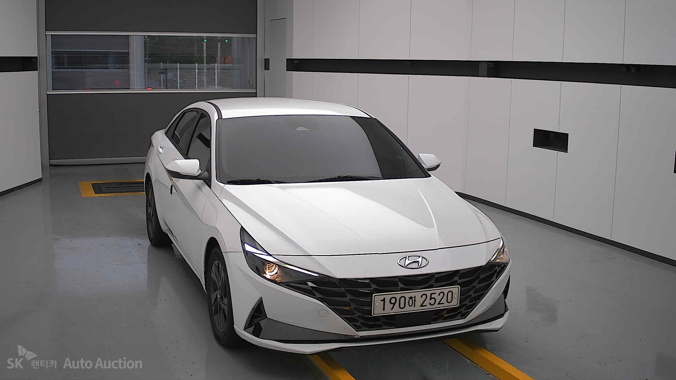 2023 - hyundai avante