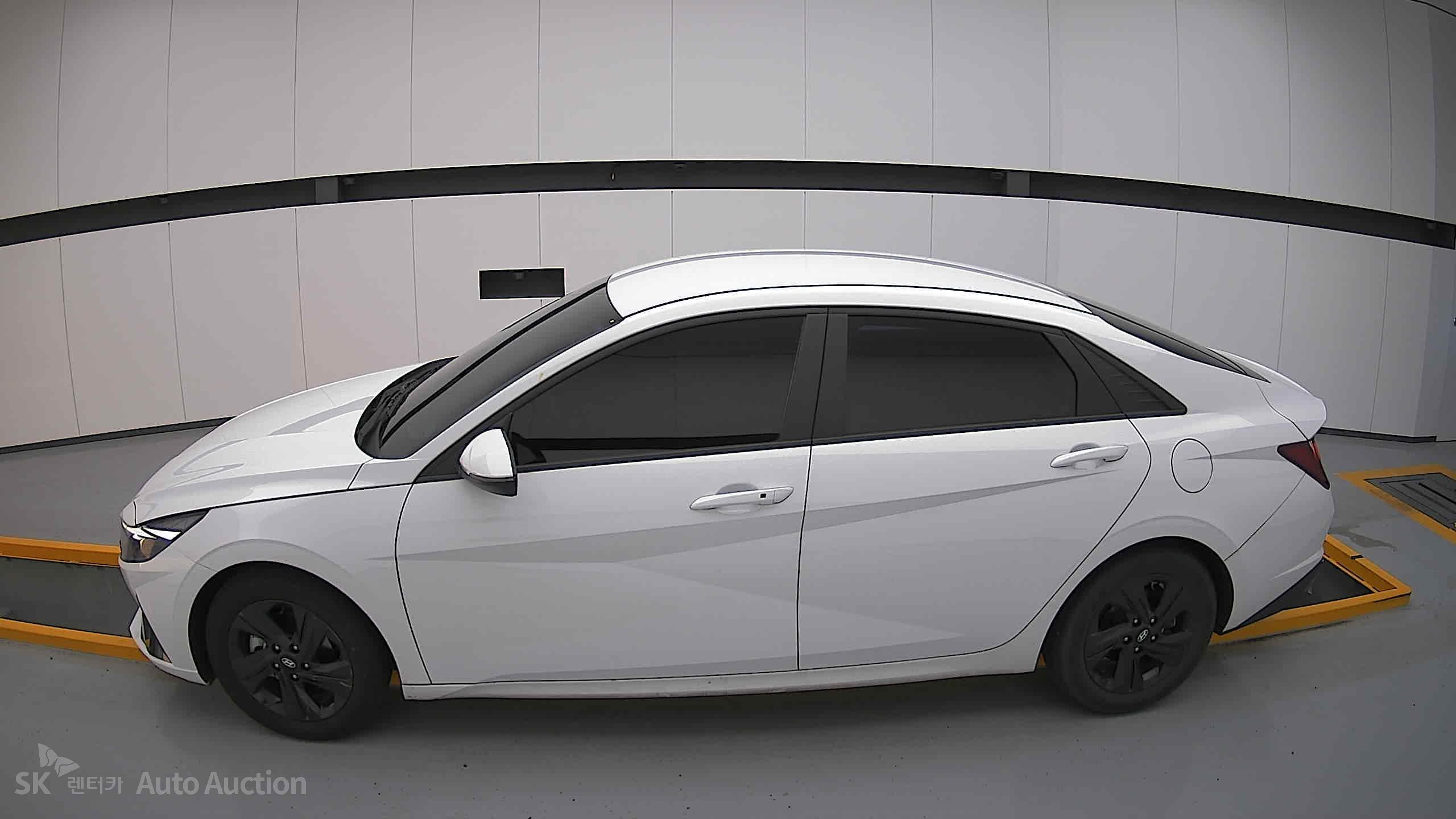 2023 - hyundai avante