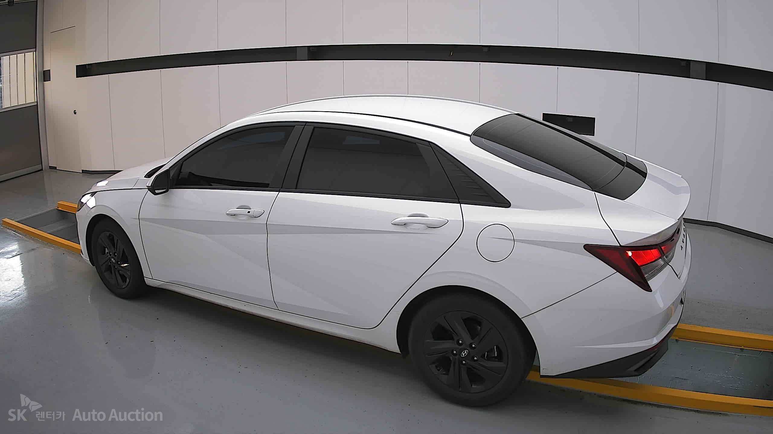 2023 - hyundai avante