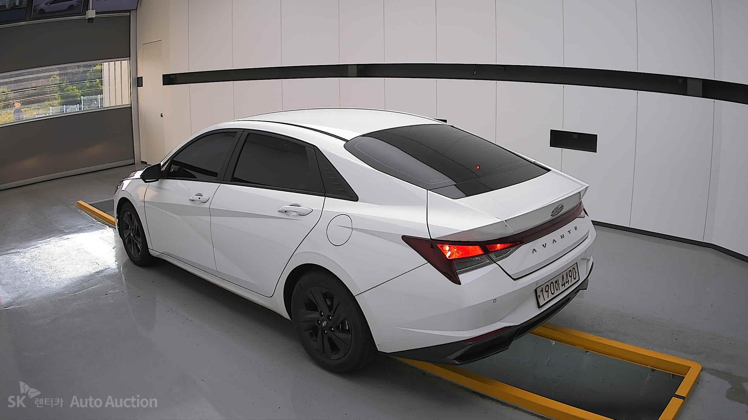 2023 - hyundai avante