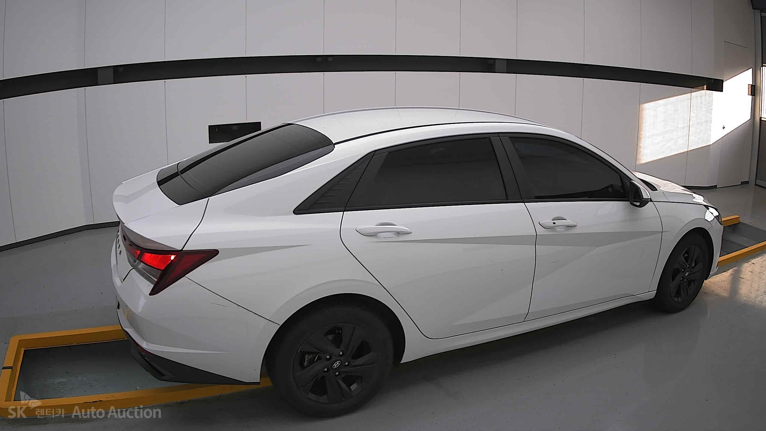 2023 - hyundai avante