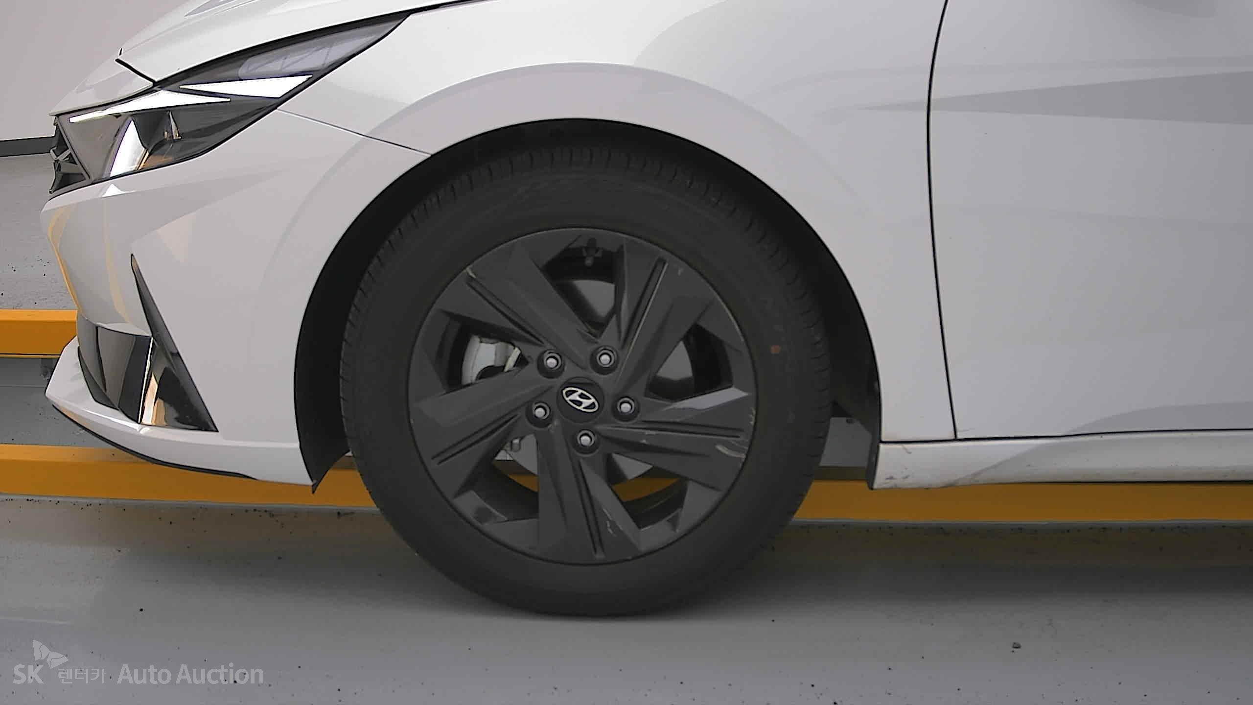 2023 - hyundai avante