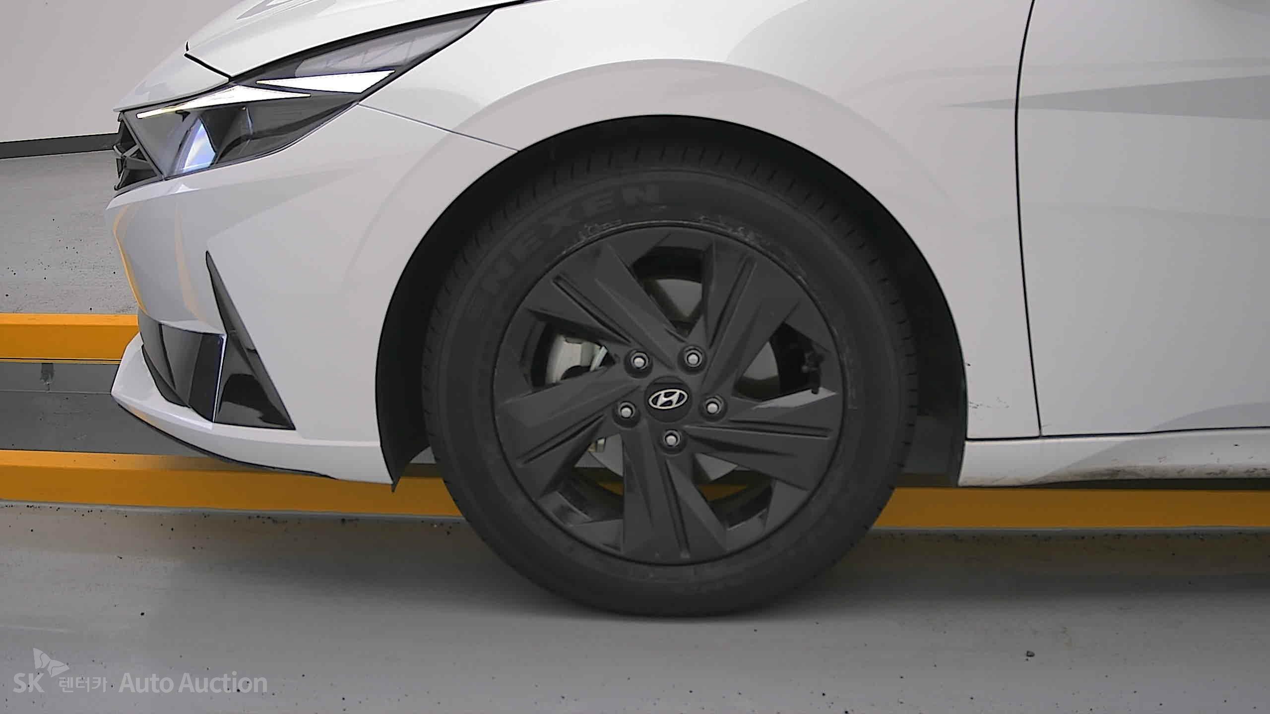 2023 - hyundai avante