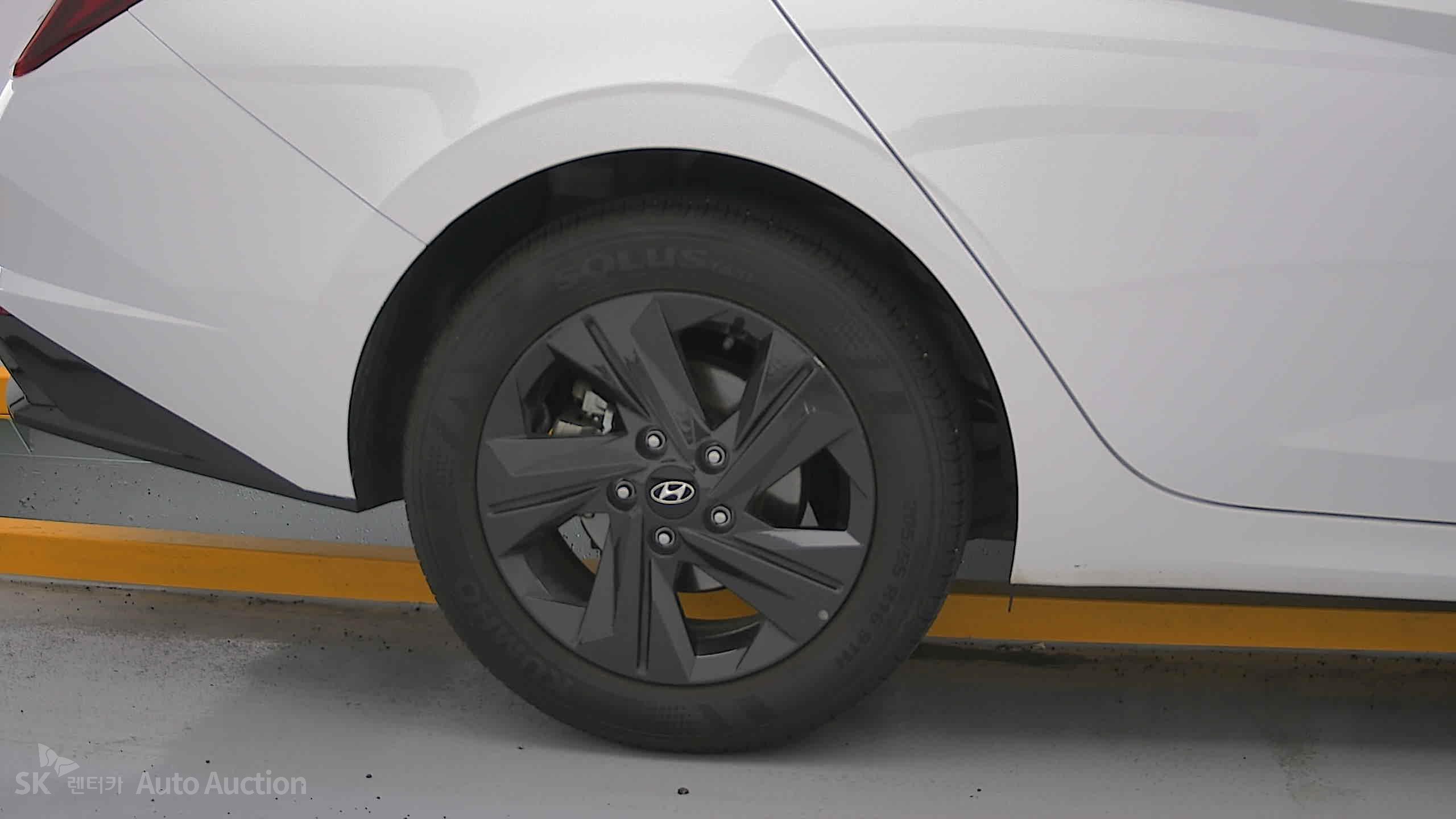 2023 - hyundai avante
