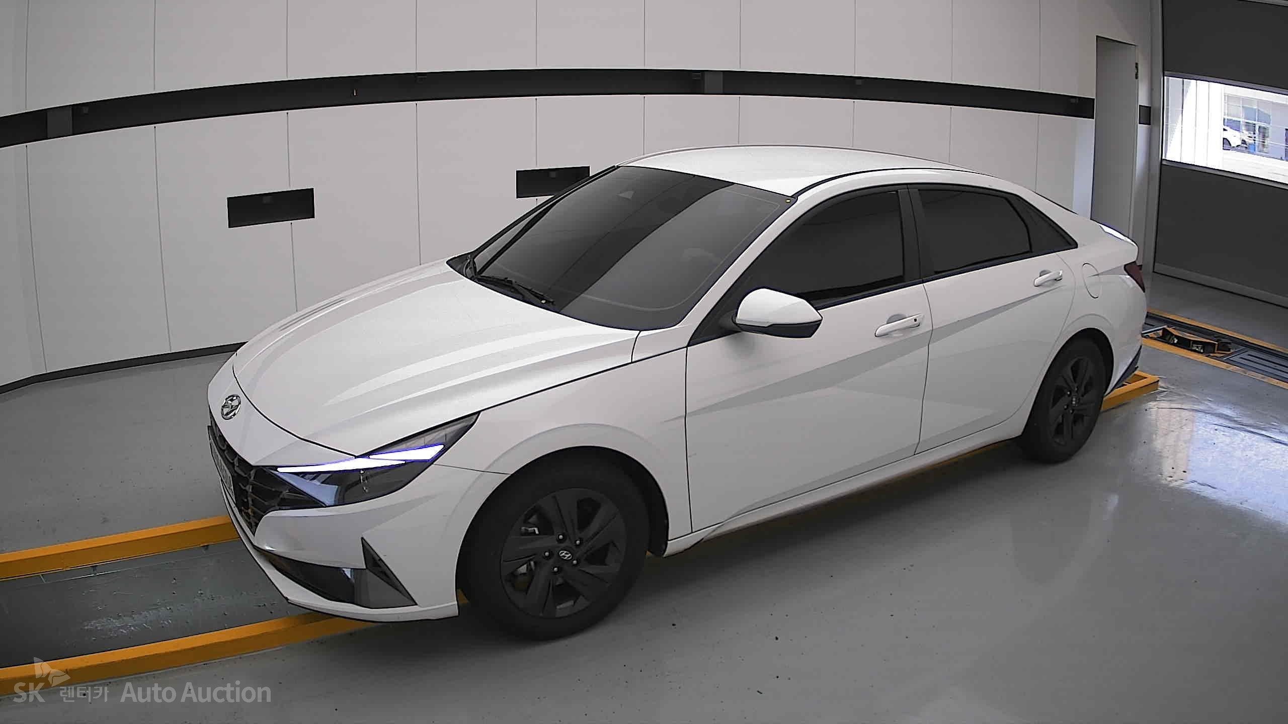 2023 - hyundai avante