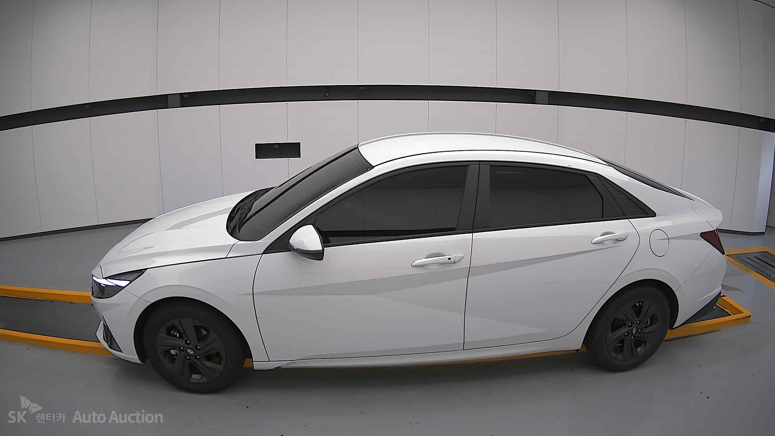 2023 - hyundai avante