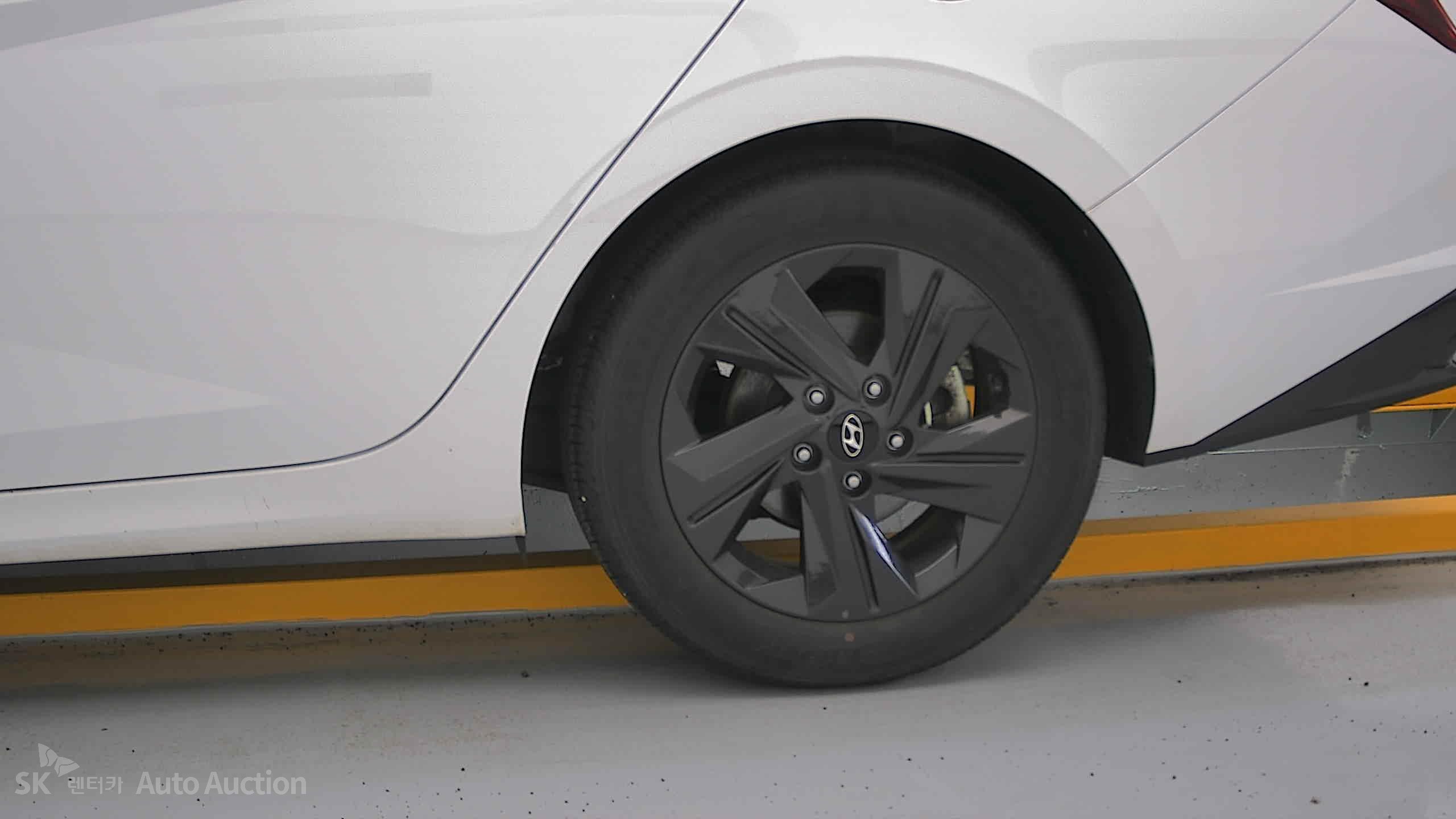 2023 - hyundai avante