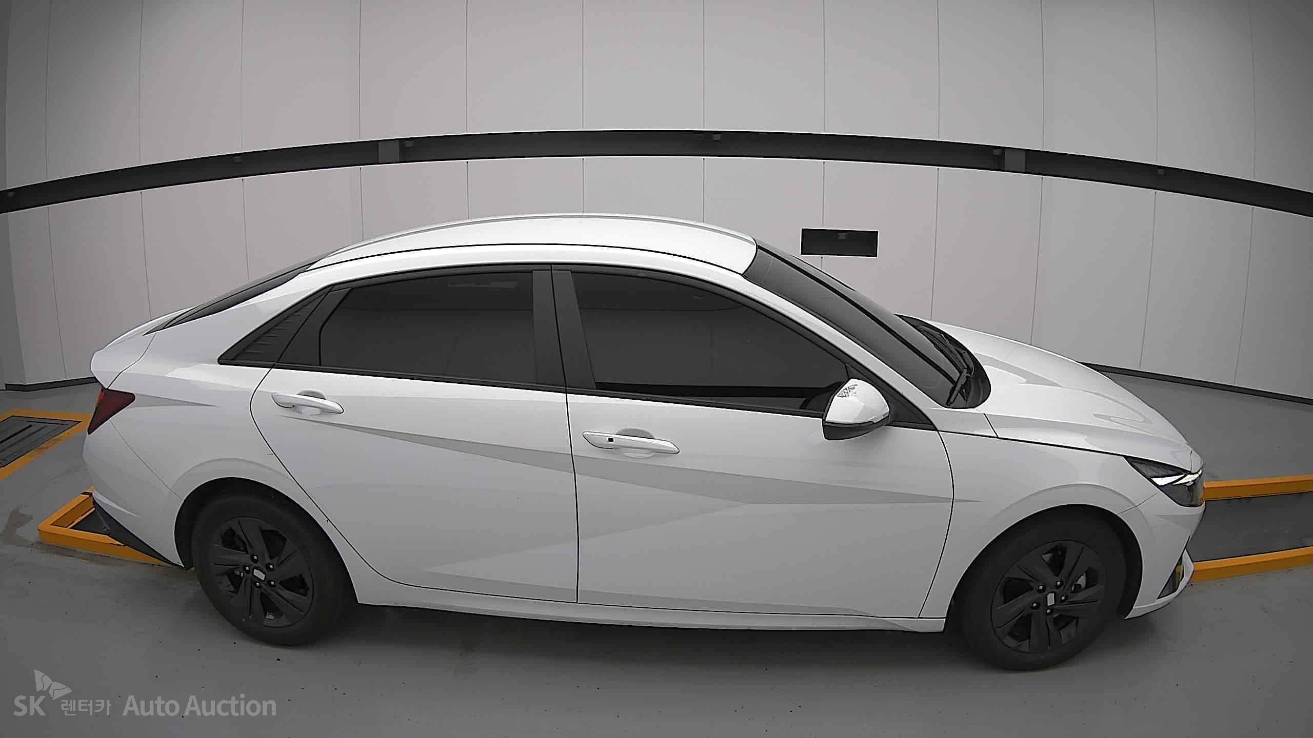 2023 - hyundai avante