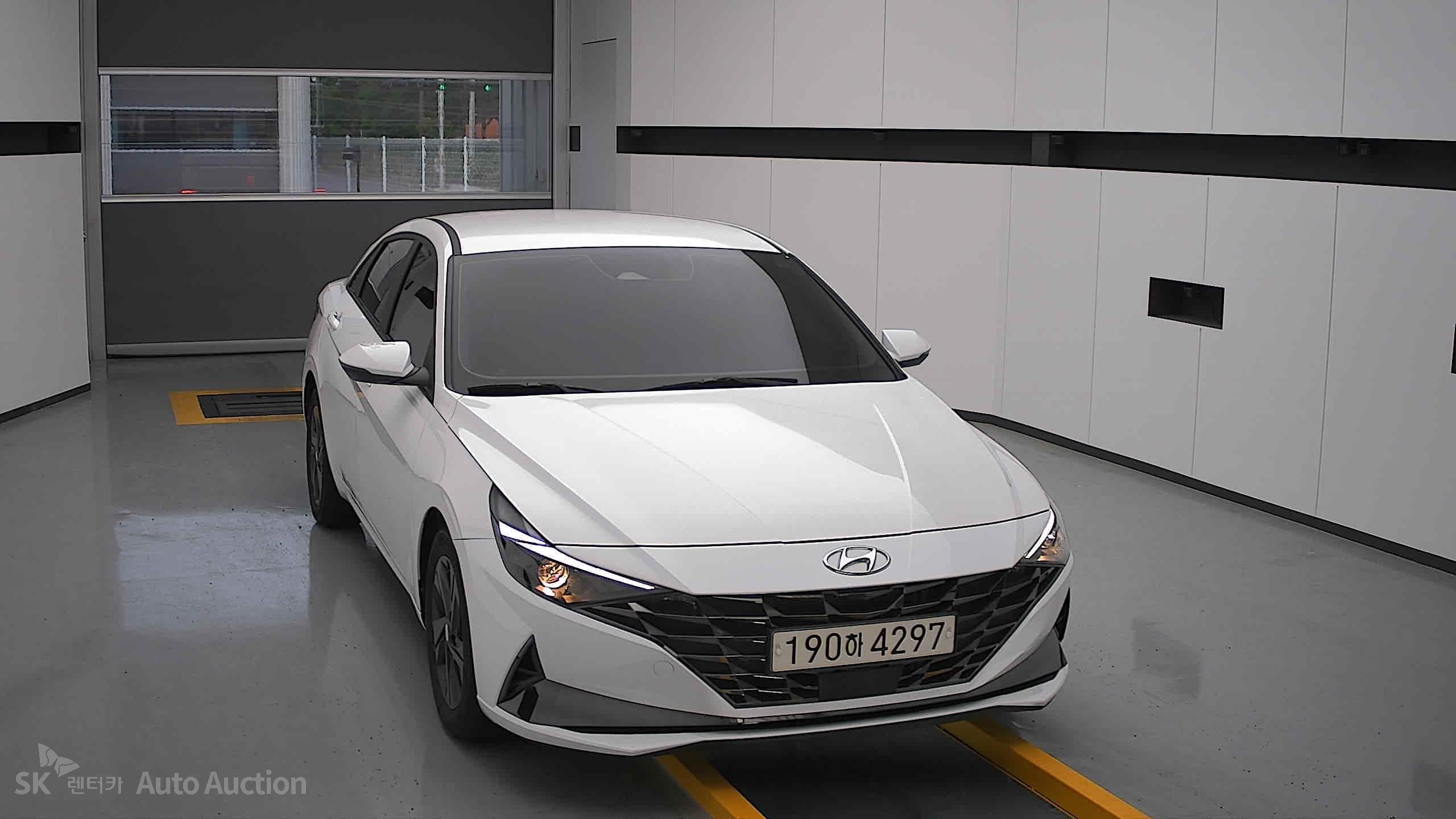 2023 - hyundai avante