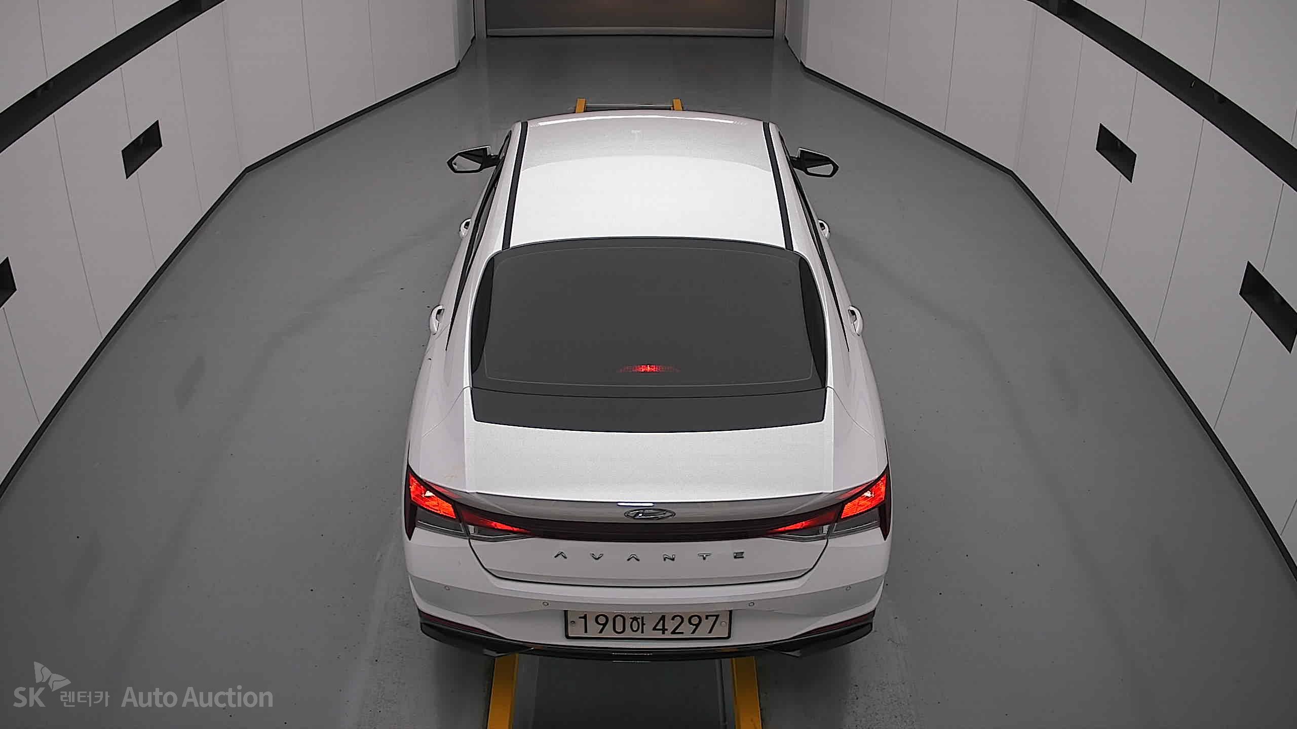 2023 - hyundai avante