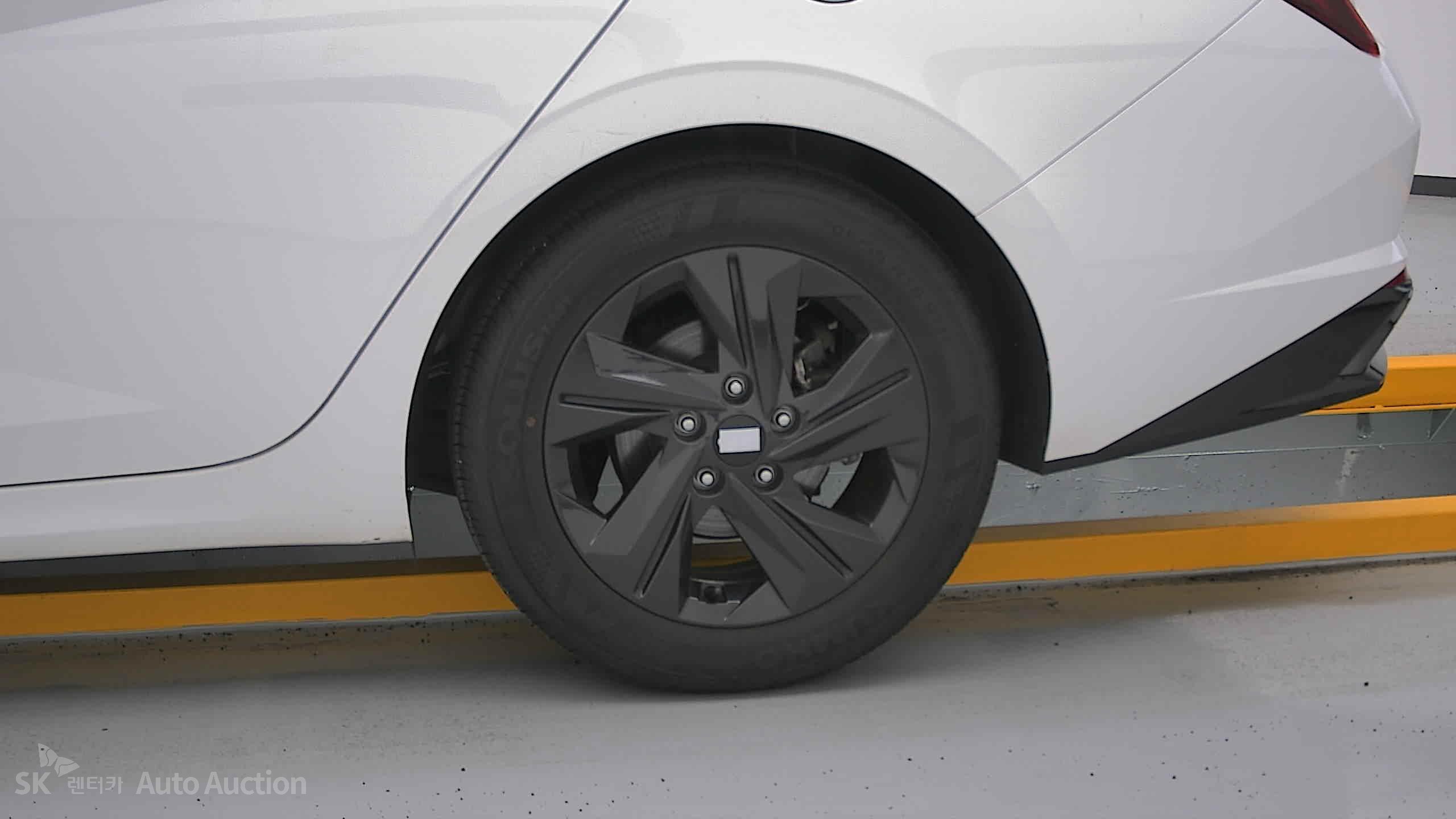 2023 - hyundai avante