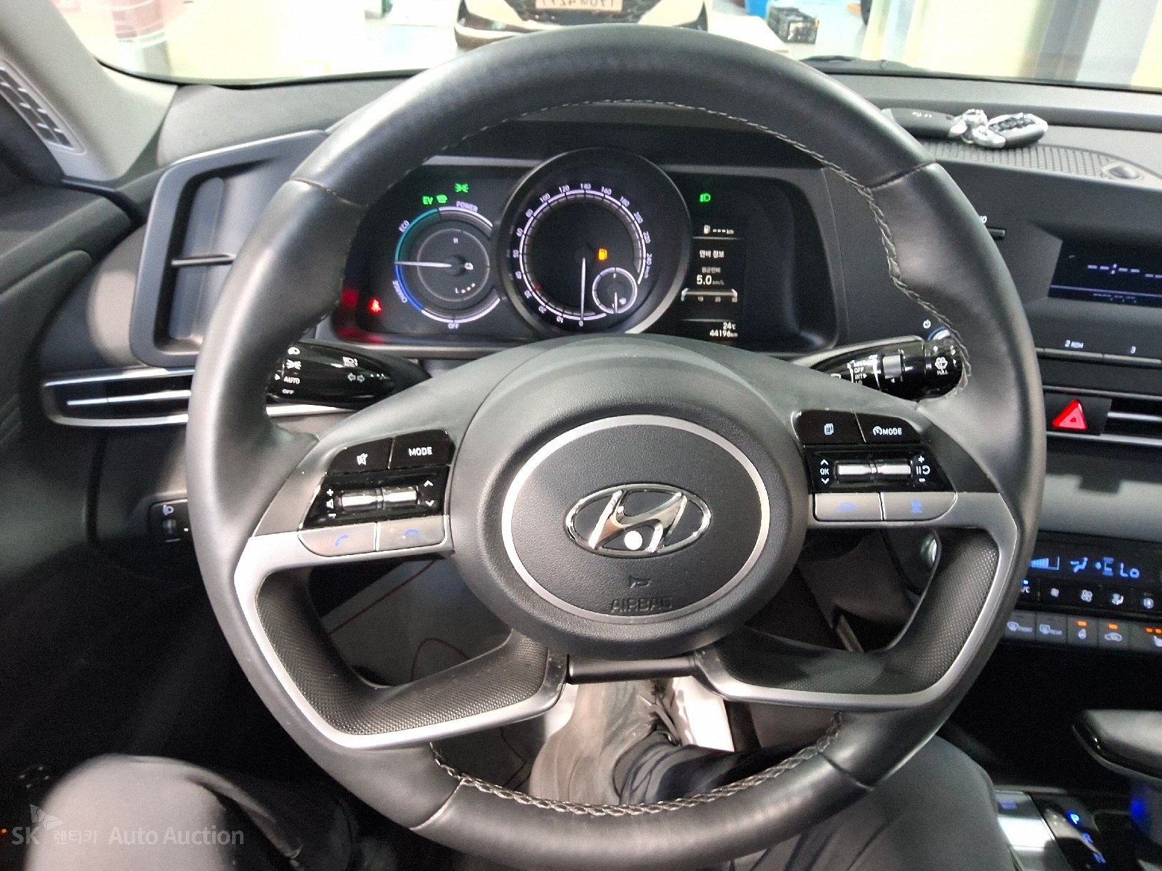 2023 - hyundai avante