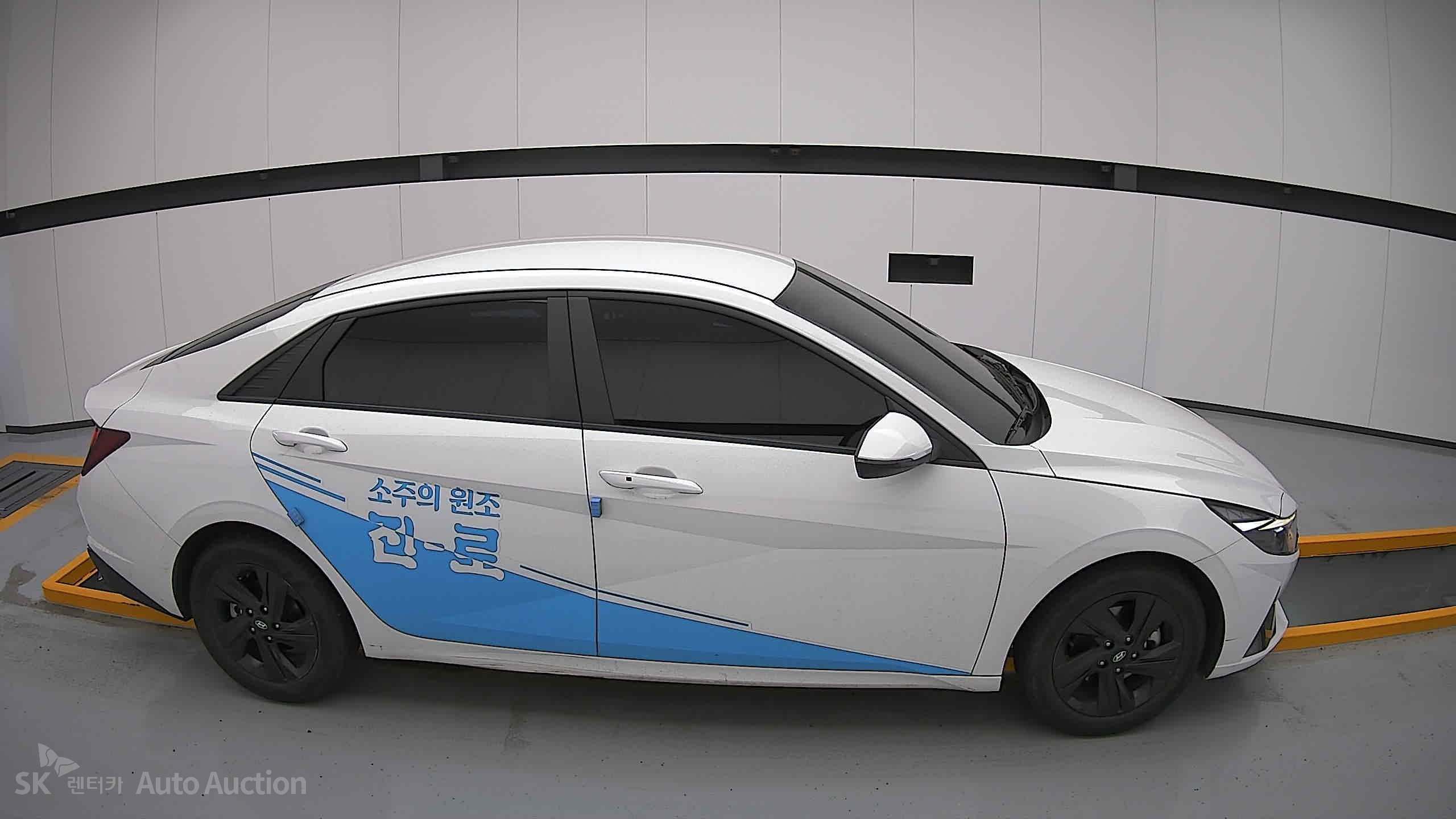 2023 - hyundai avante