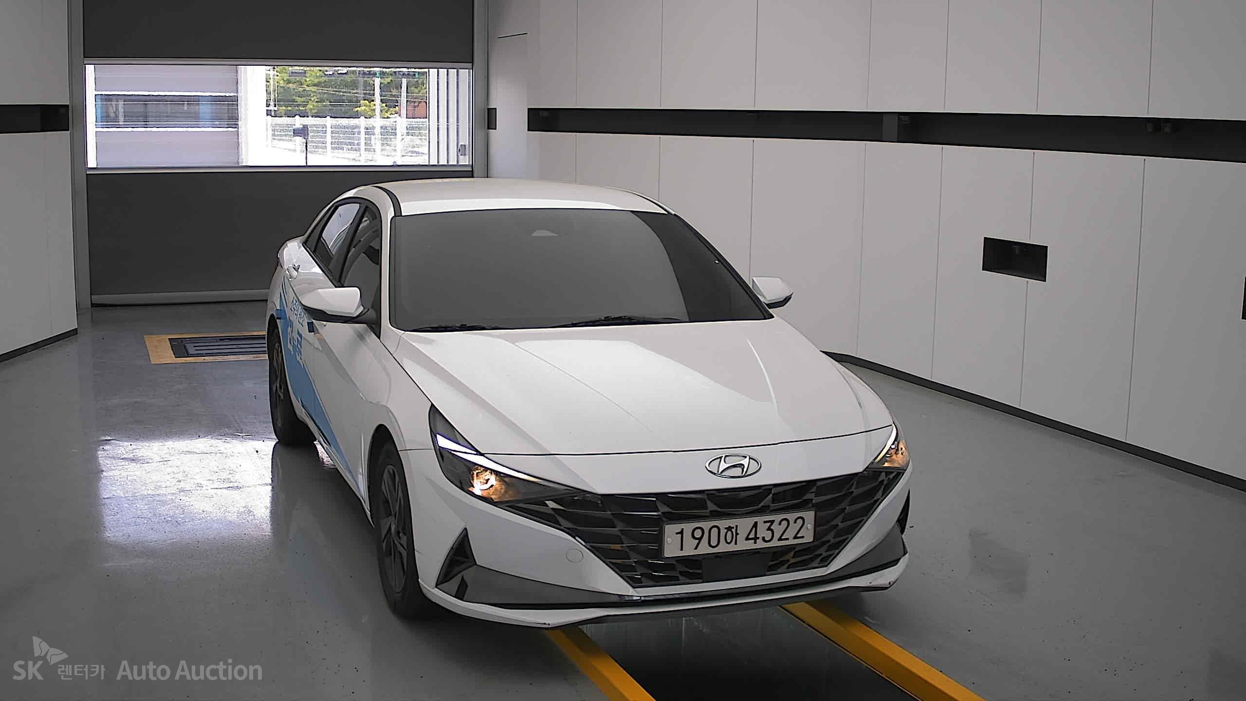 2023 - hyundai avante