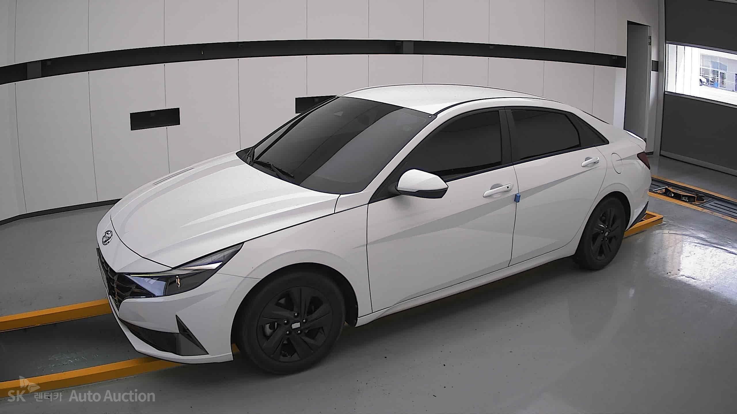 2023 - hyundai avante