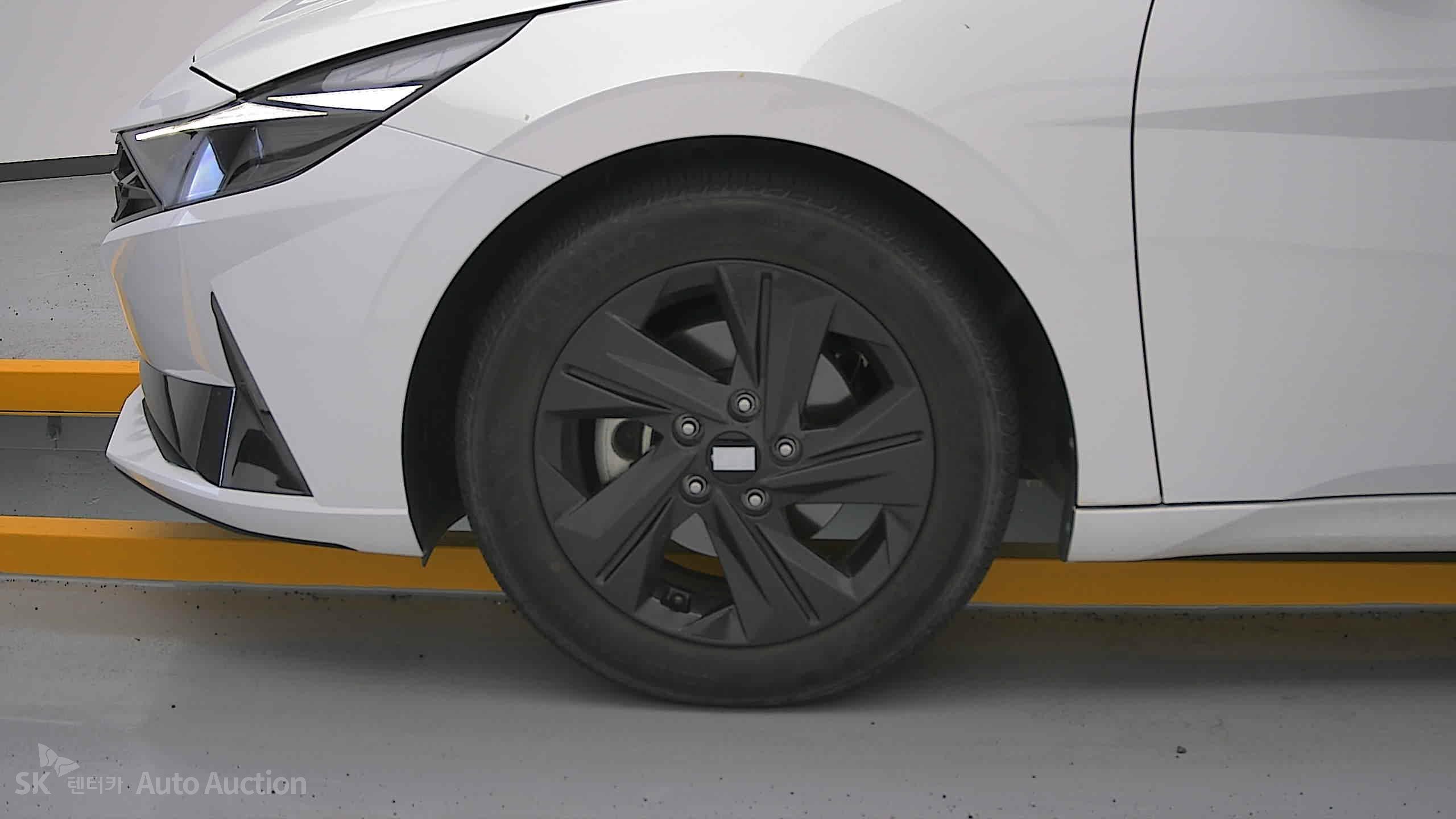 2023 - hyundai avante