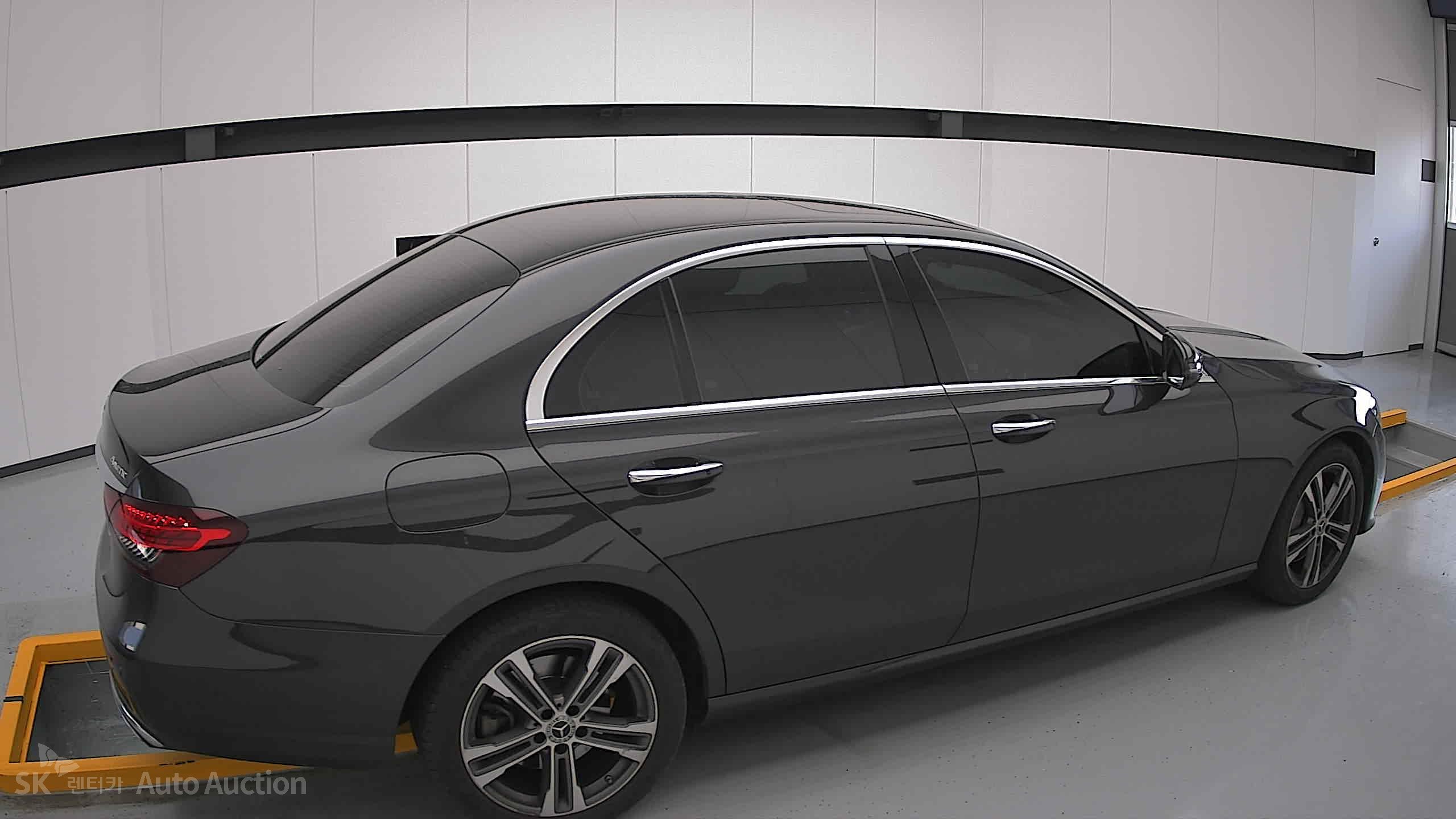2022 - mercedes-benz e350