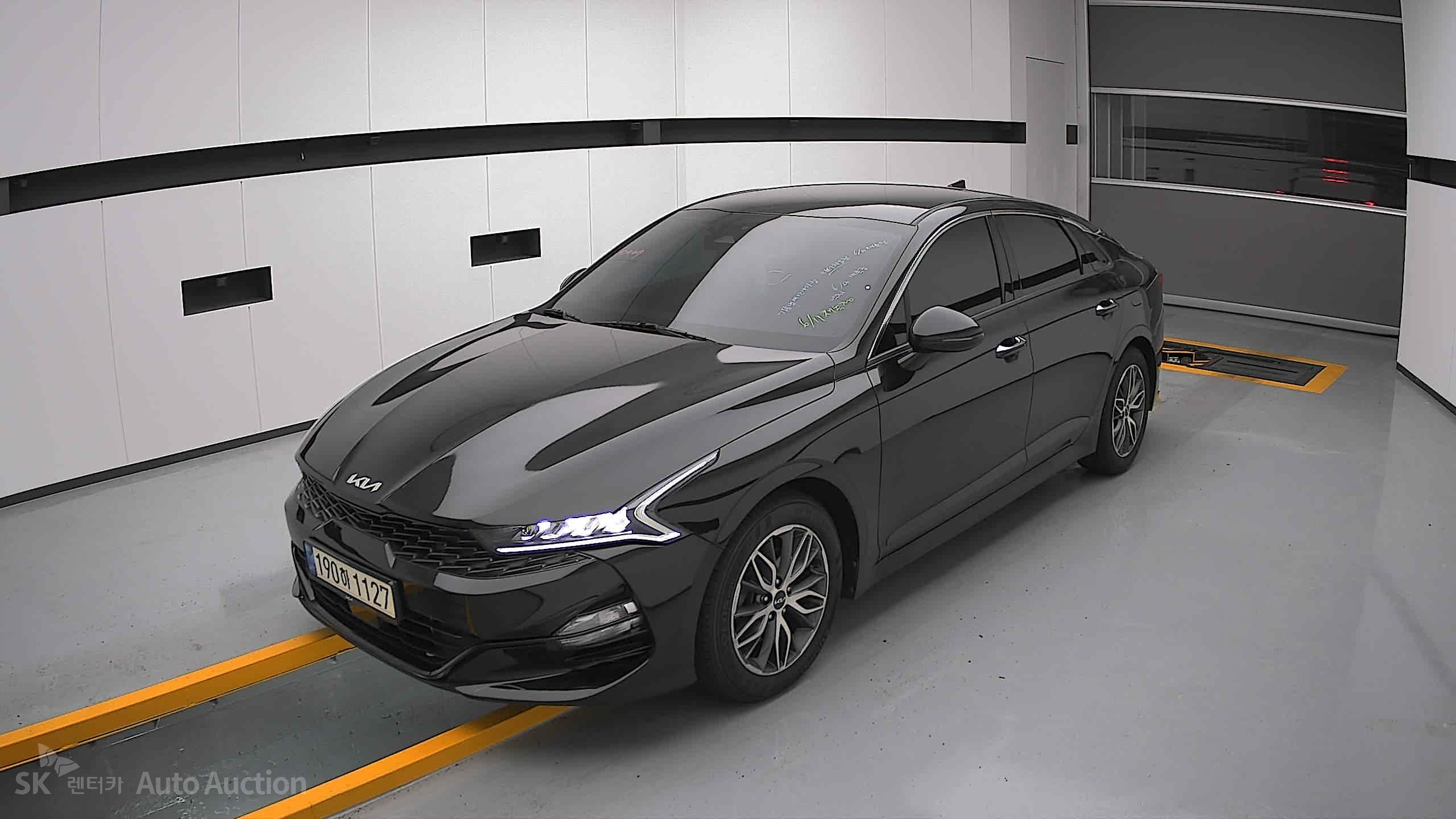 2023 - kia k5