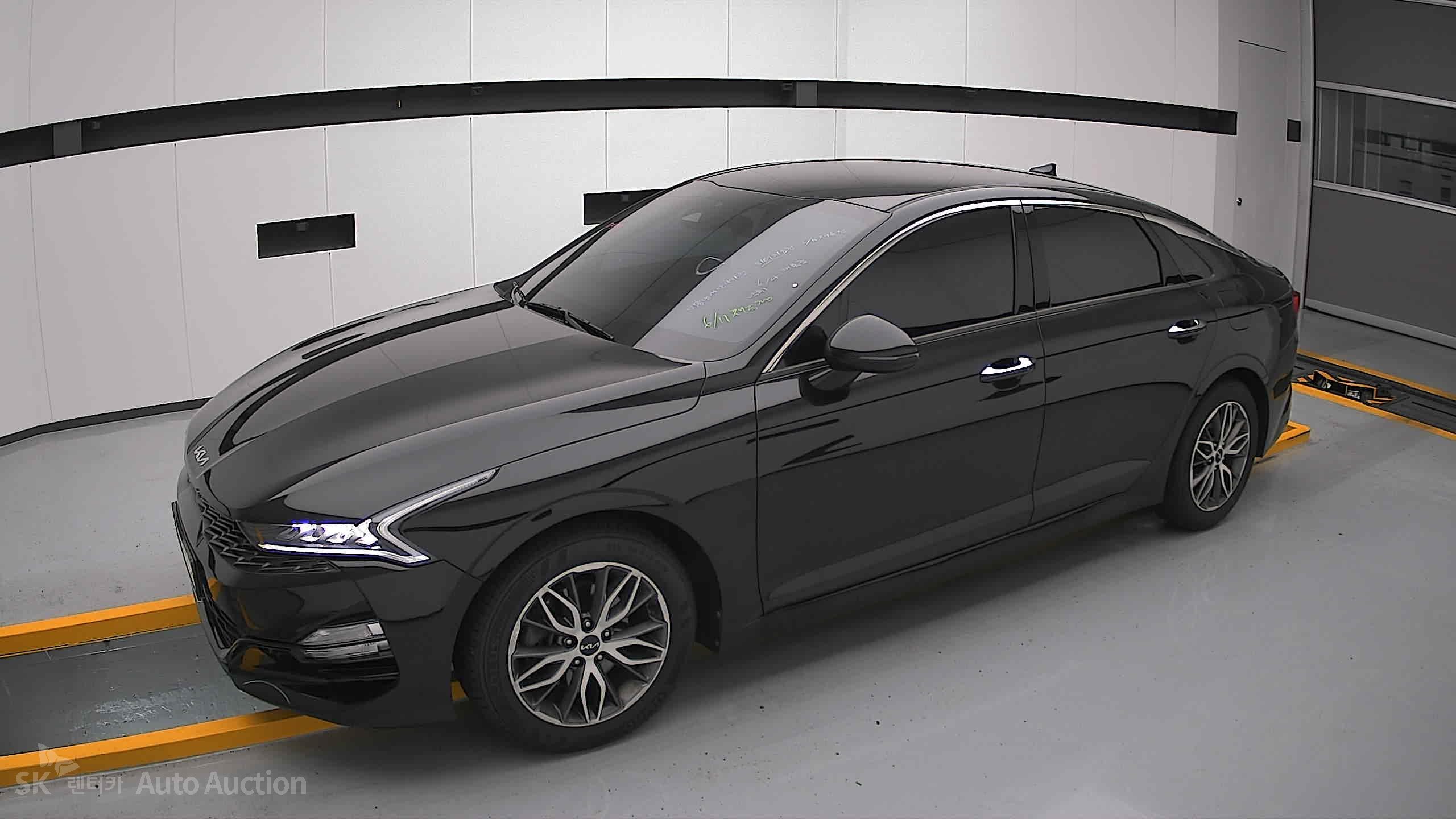 2023 - kia k5