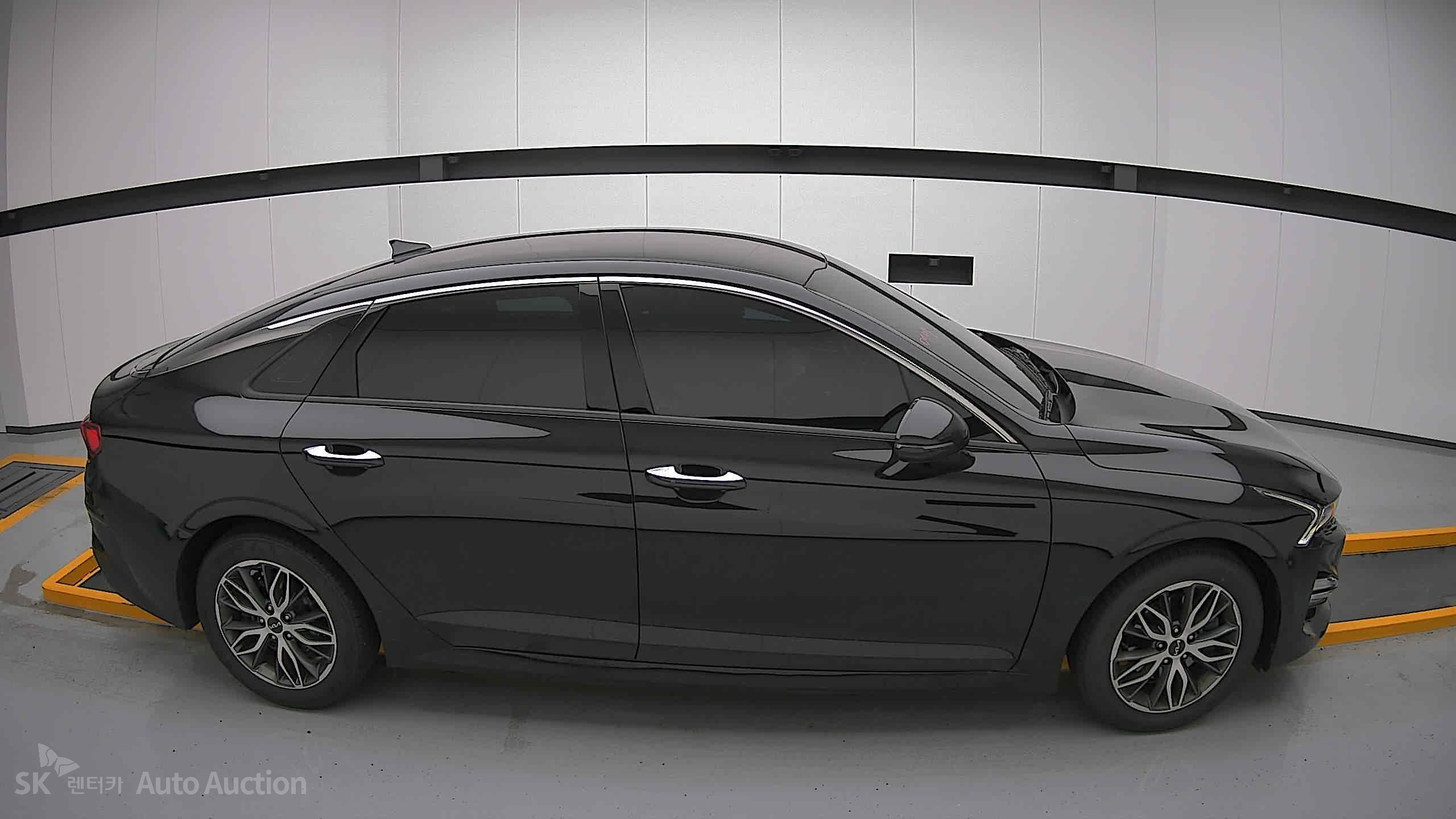 2023 - kia k5