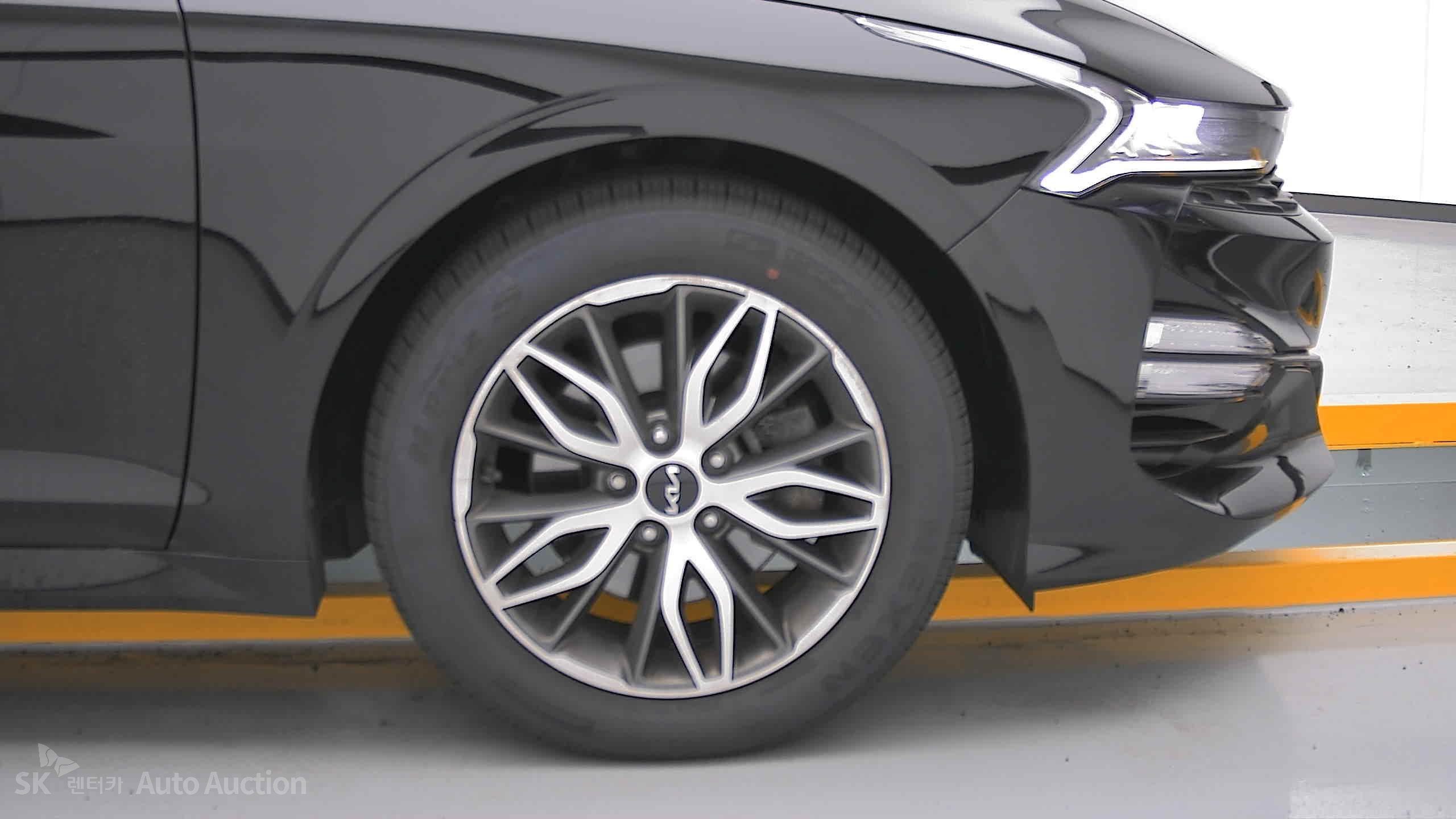 2023 - kia k5