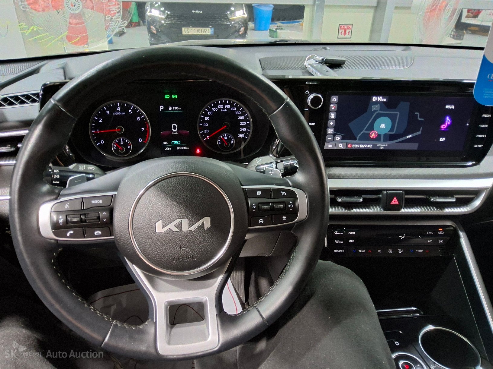 2023 - kia k5