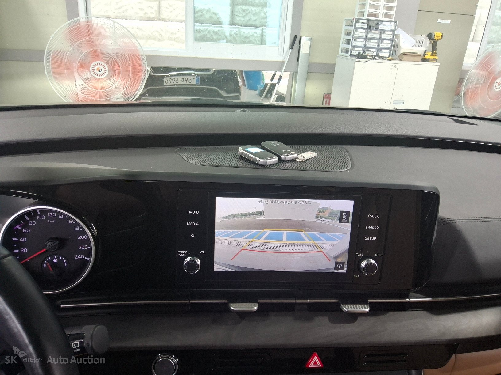 2021 - kia carnival
