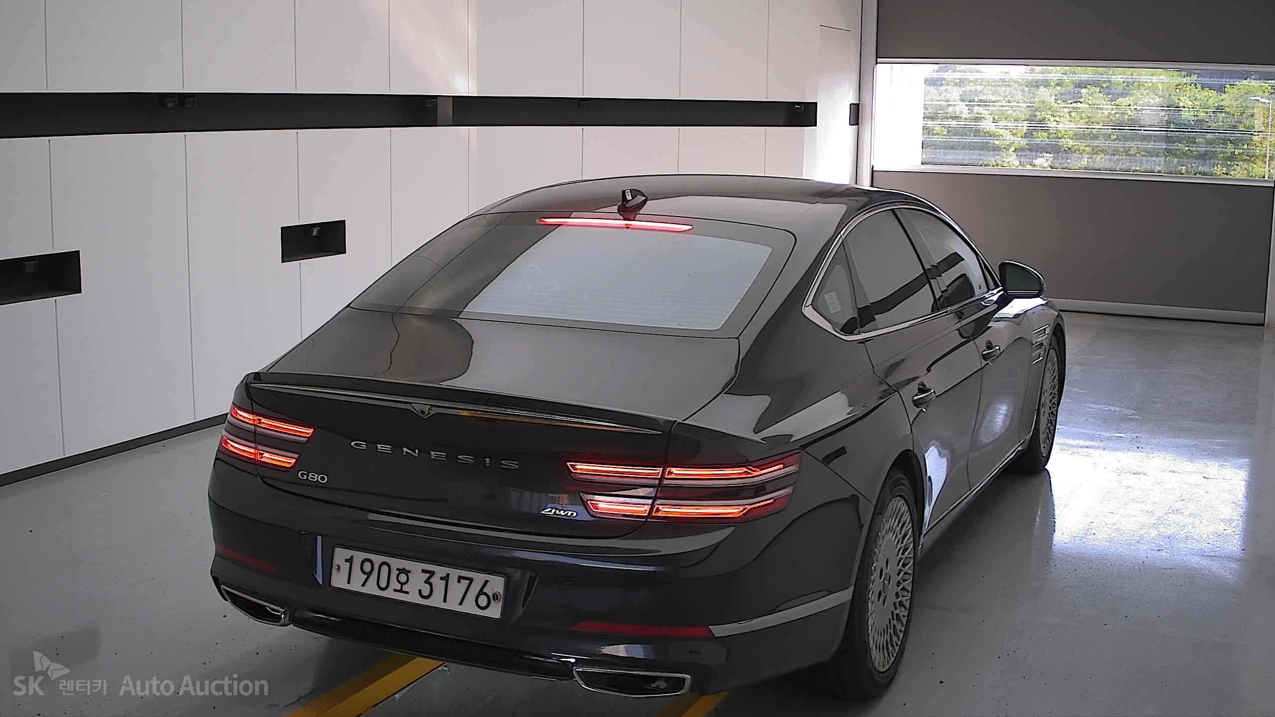 2022 - genesis g80