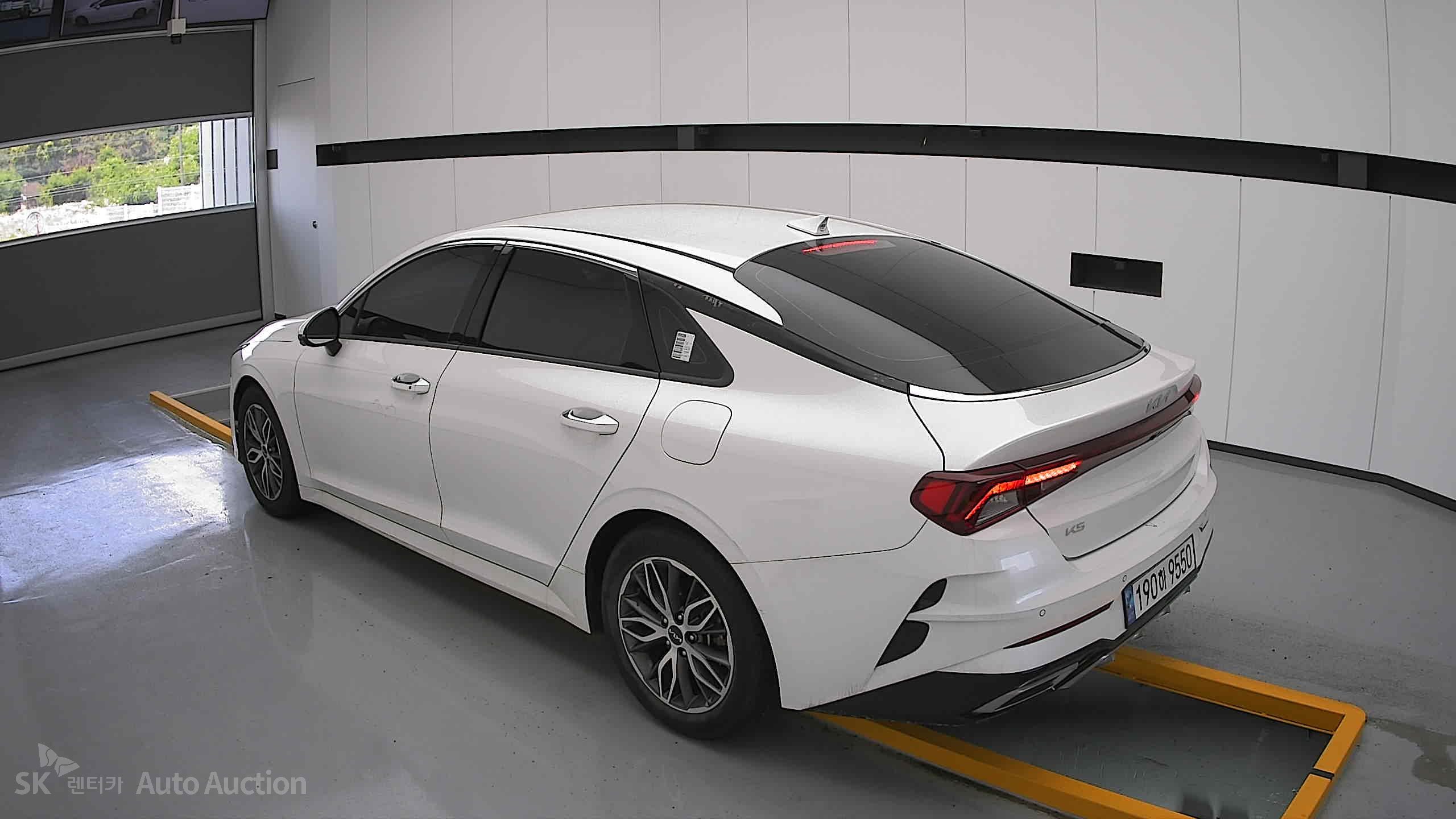 2023 - kia k5