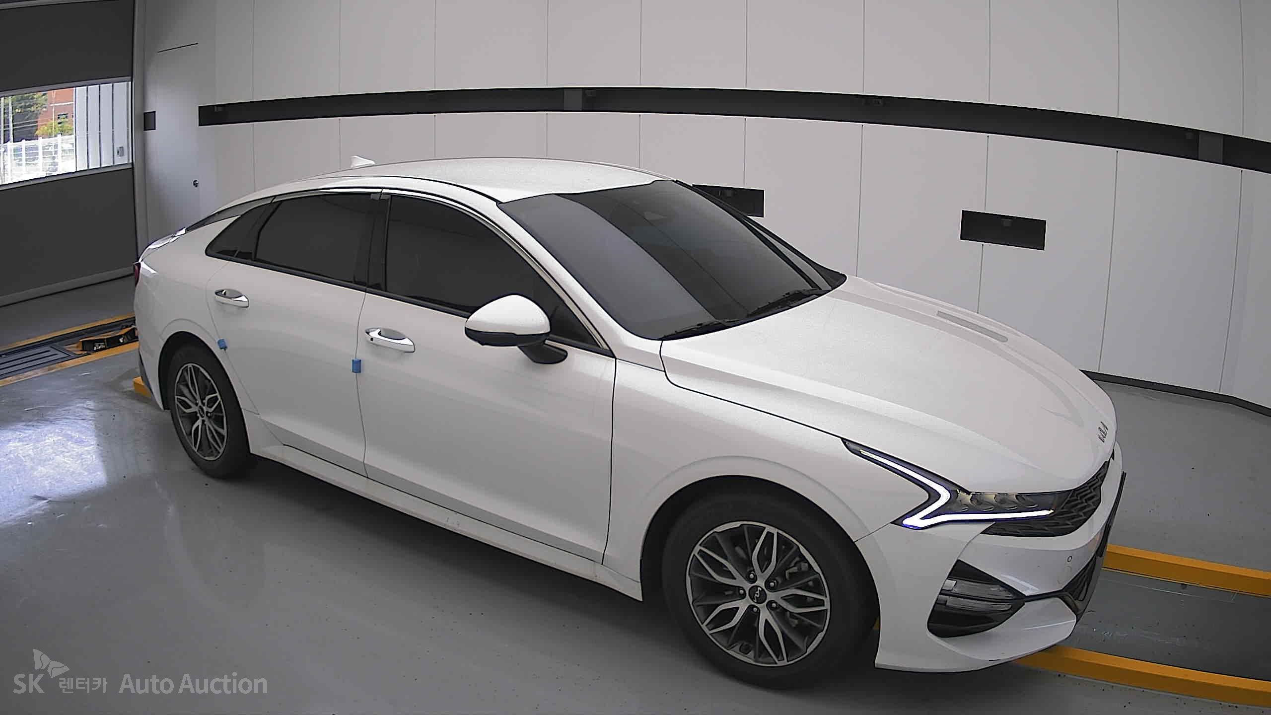 2023 - kia k5
