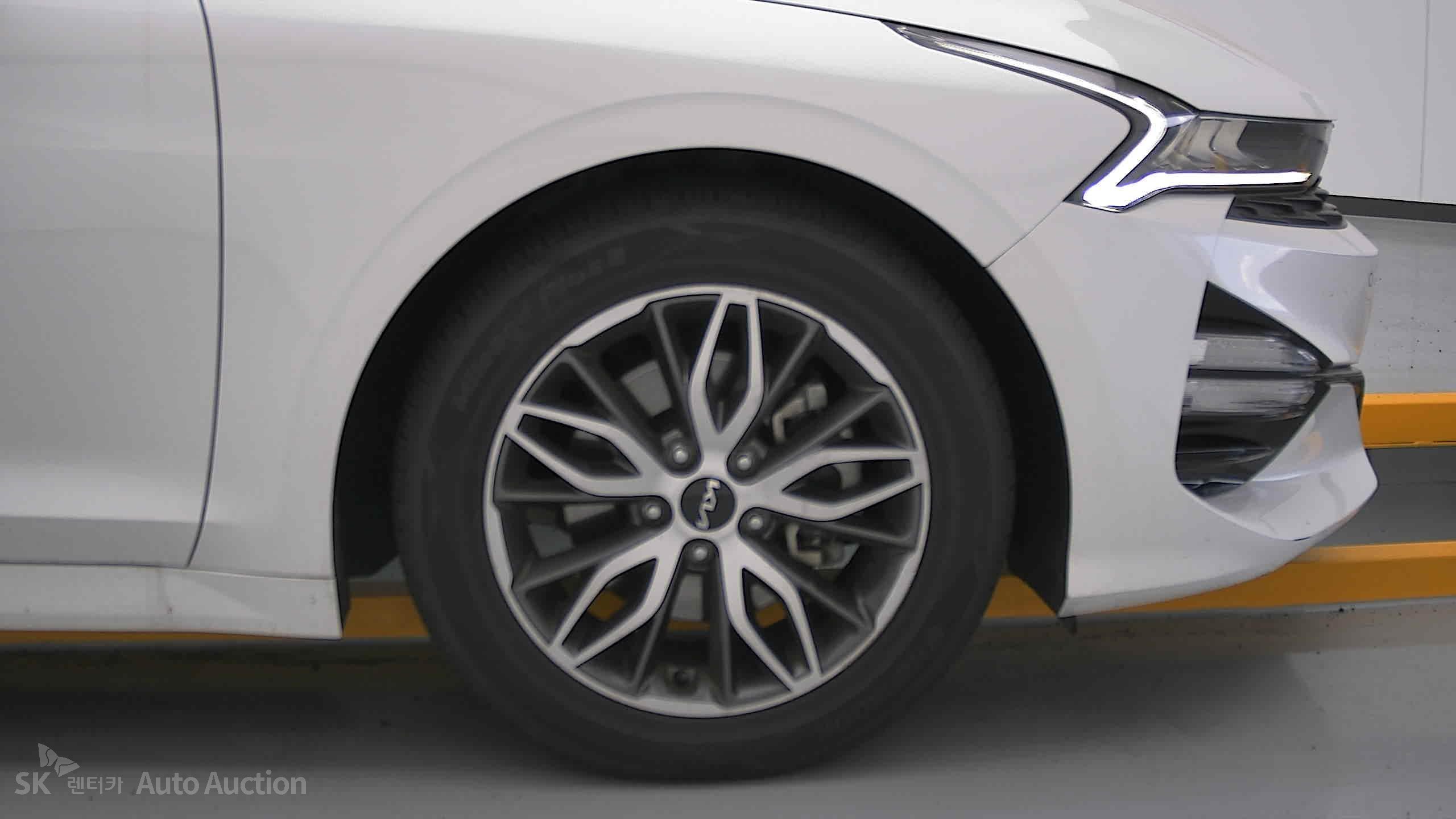 2023 - kia k5