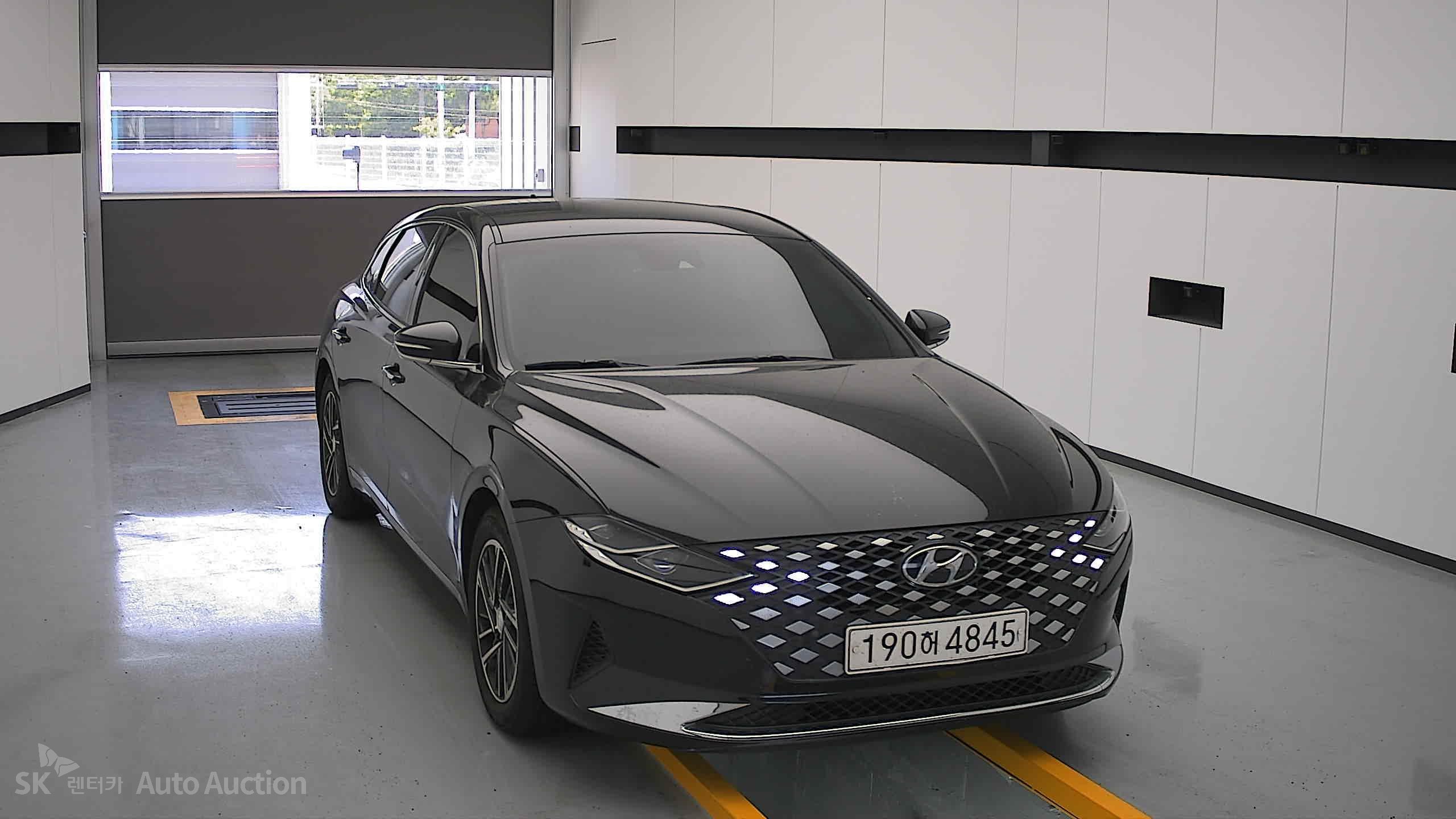 2022 - hyundai grandeur