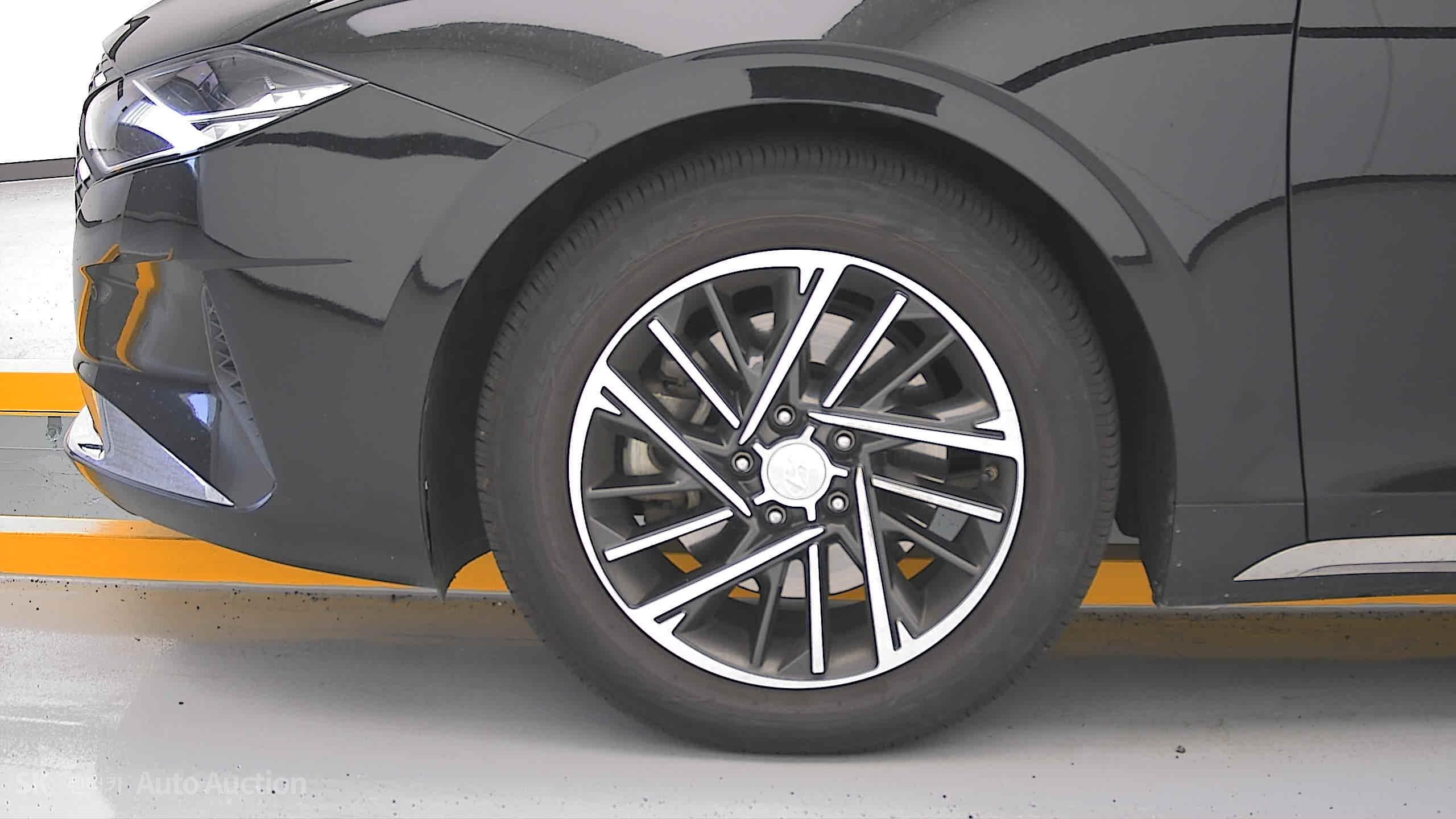 2022 - hyundai grandeur