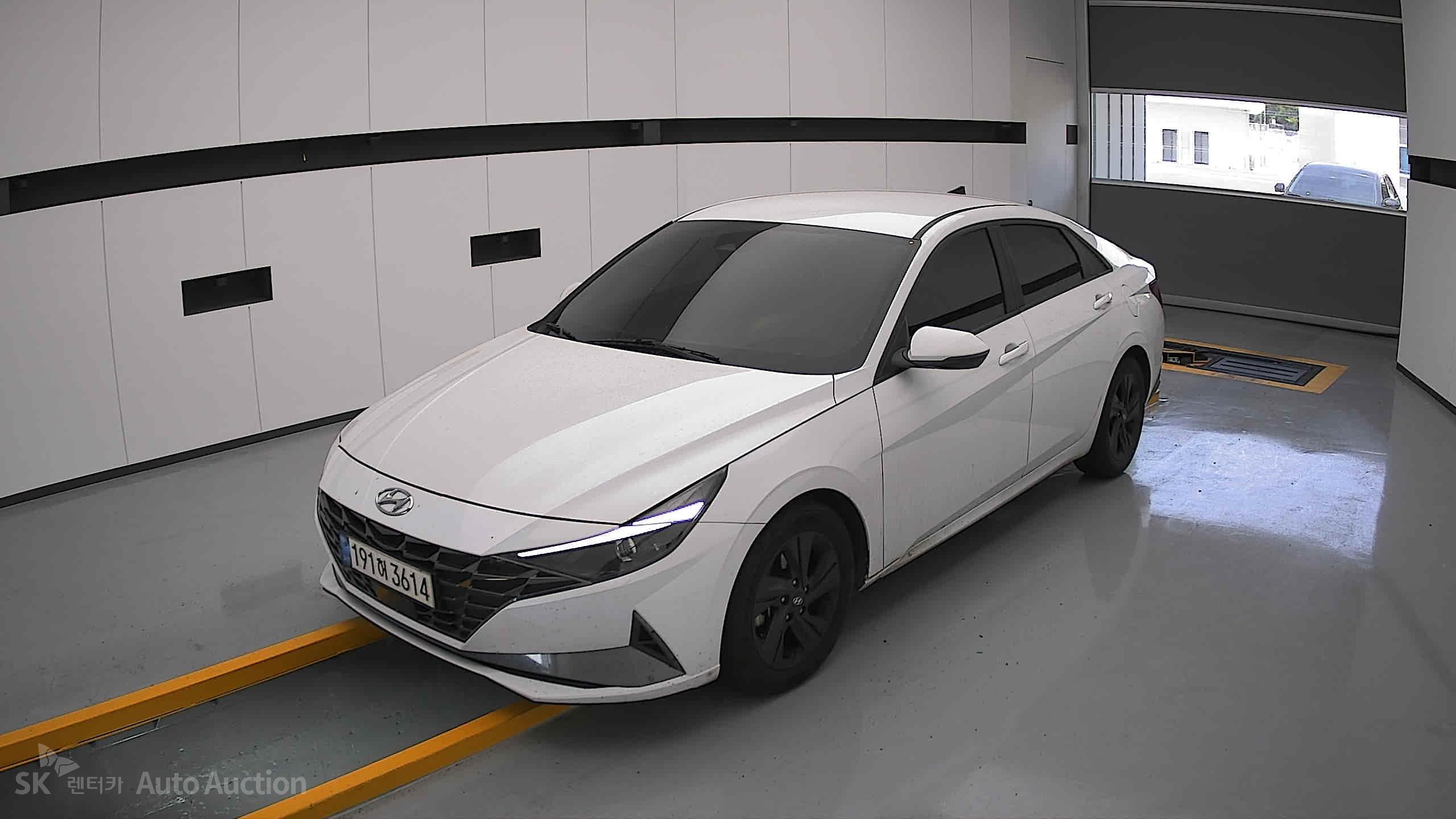 2023 - hyundai avante