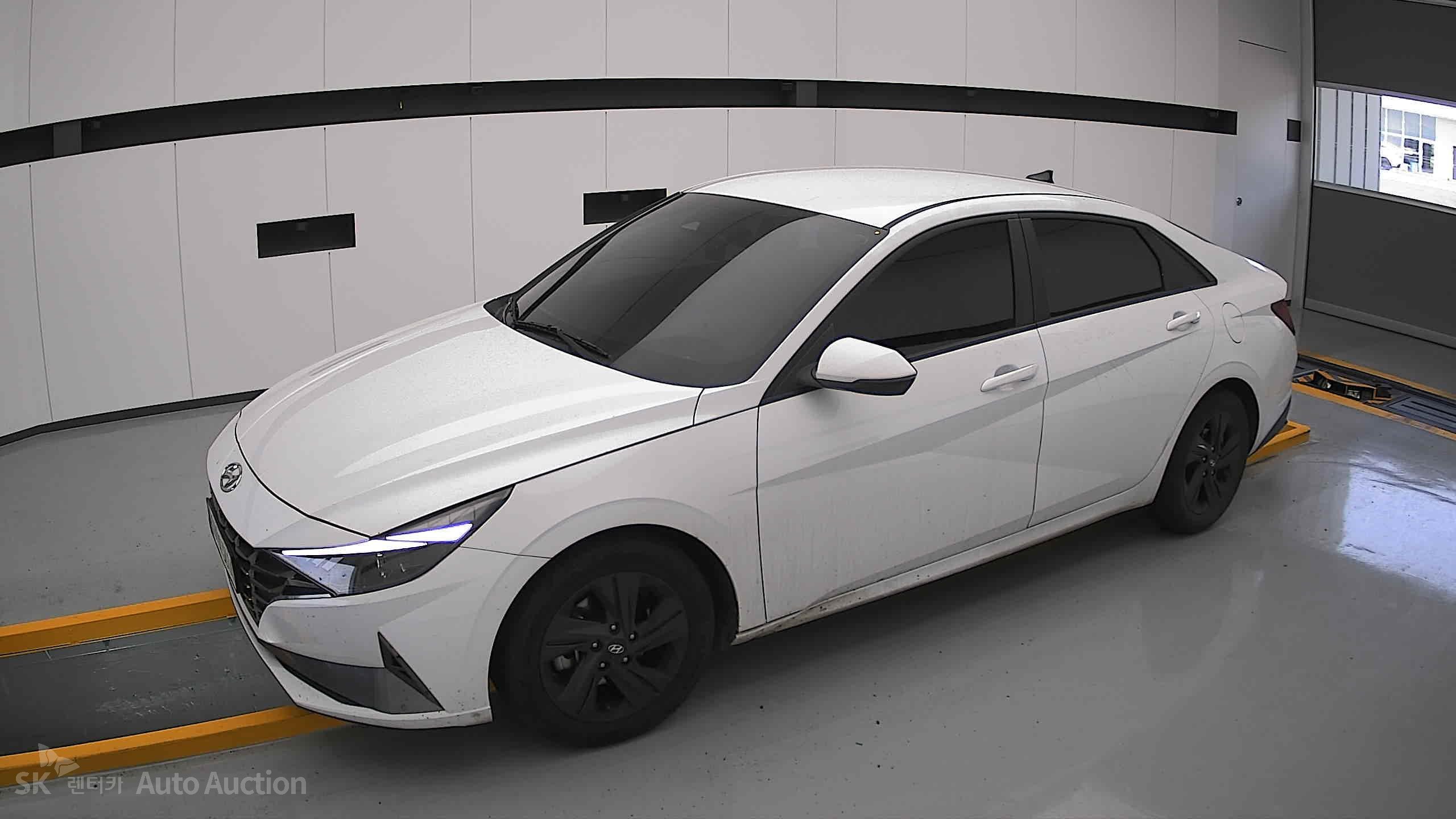 2023 - hyundai avante