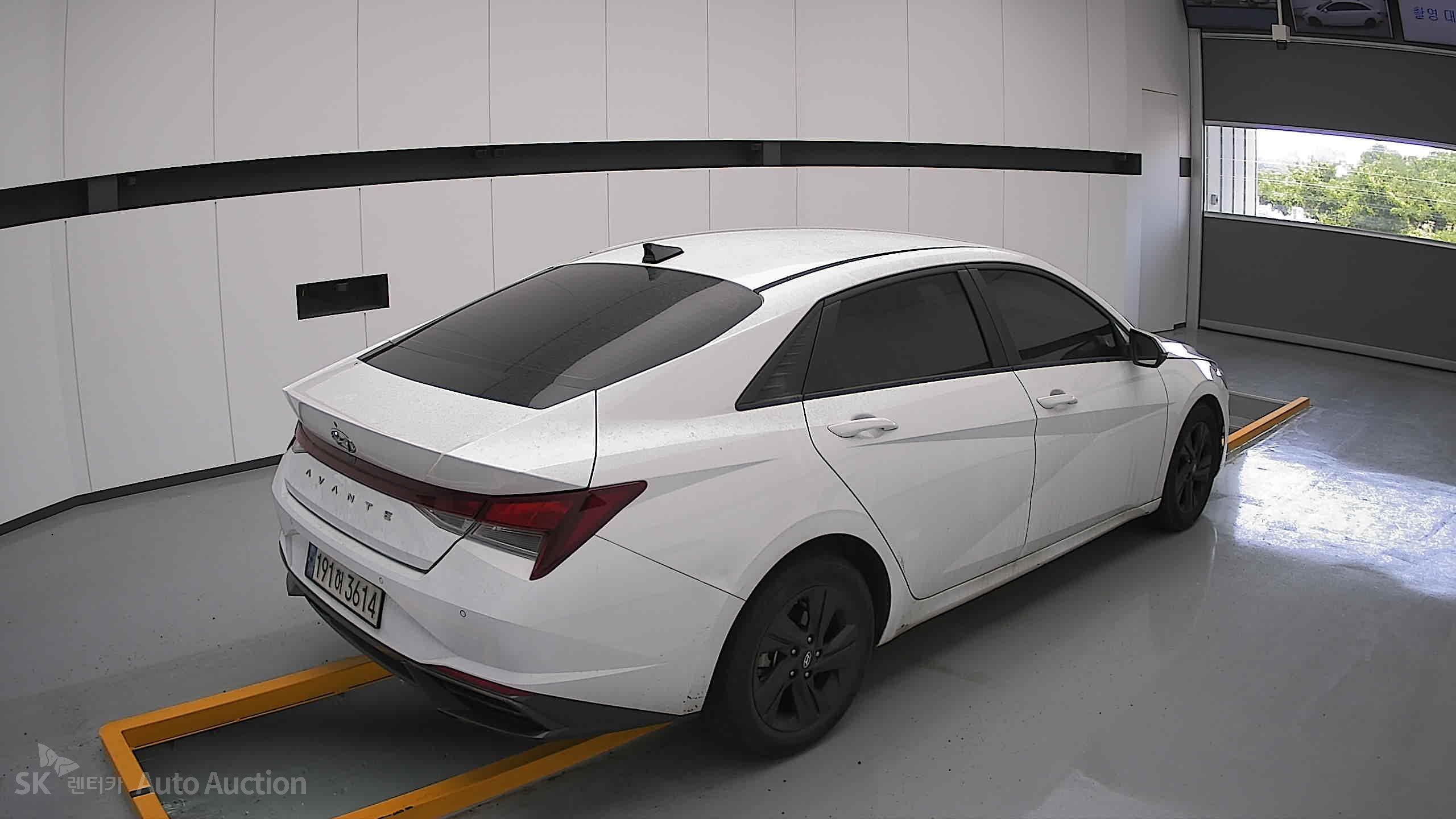 2023 - hyundai avante