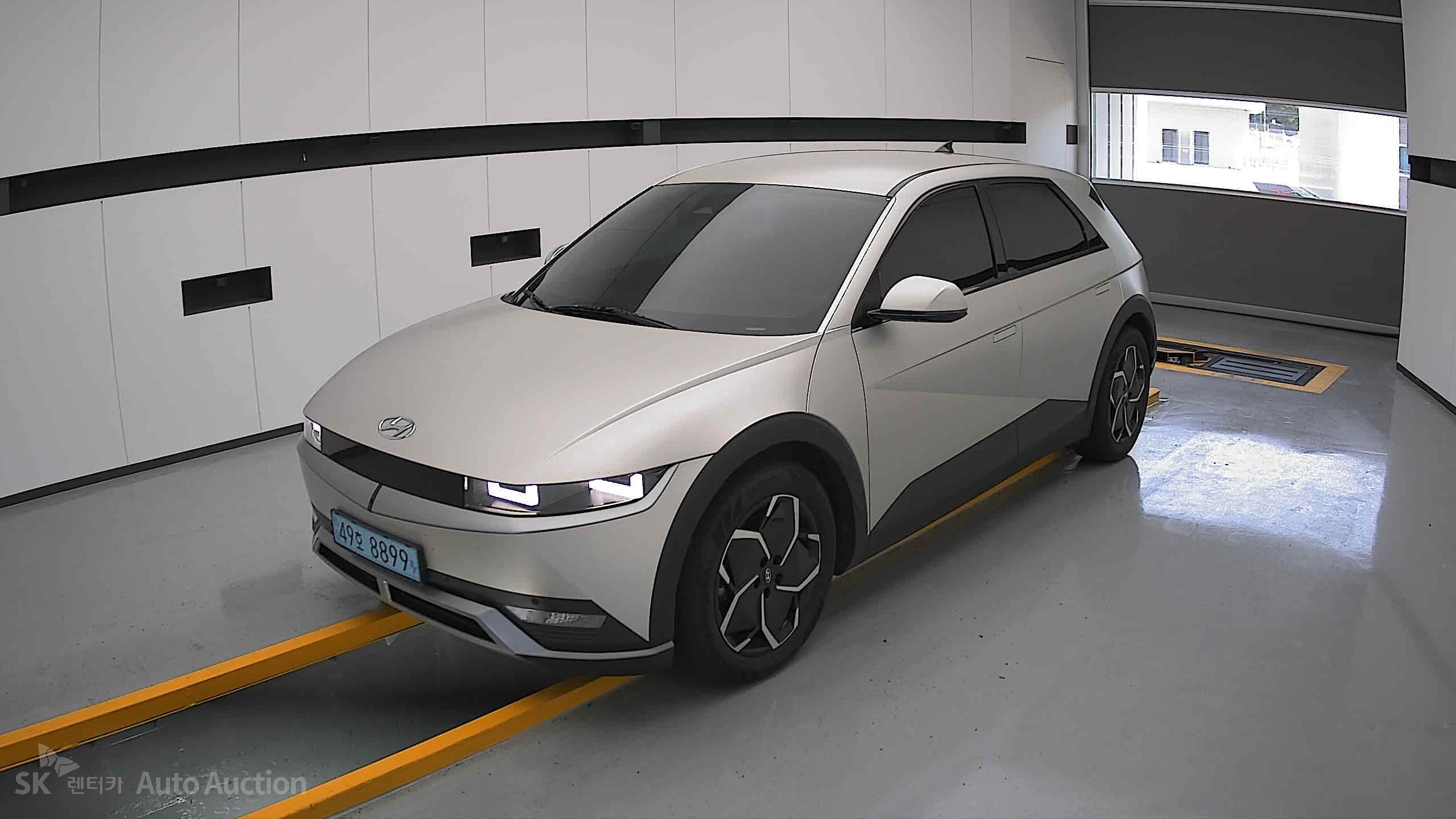 2022 - hyundai ioniq