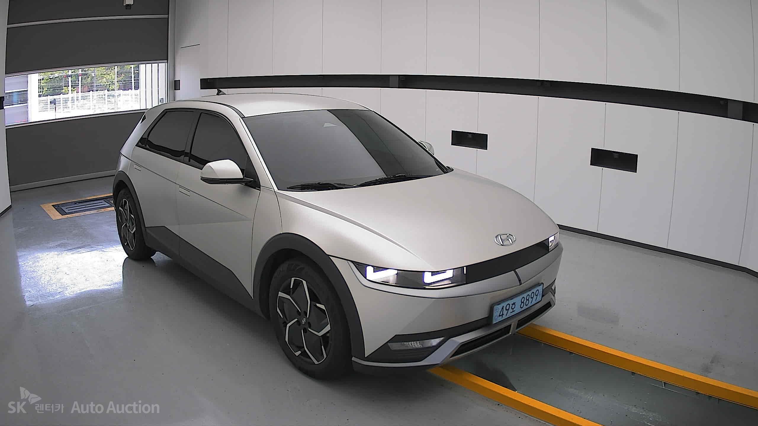 2022 - hyundai ioniq