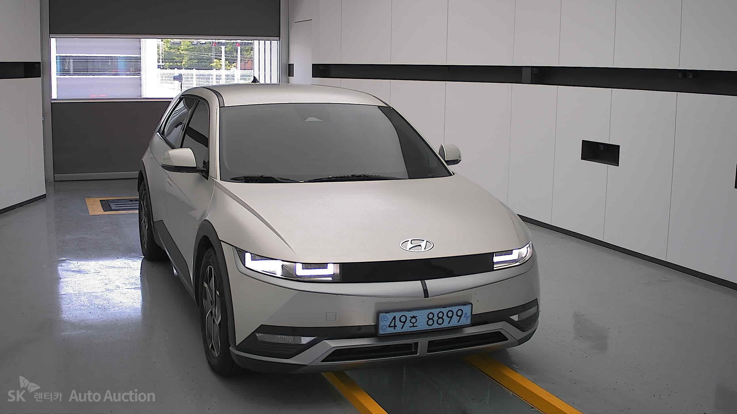 2022 - hyundai ioniq