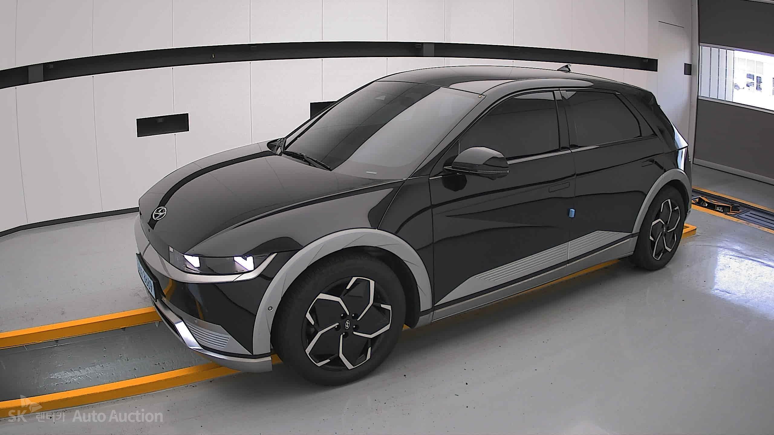 2022 - hyundai ioniq