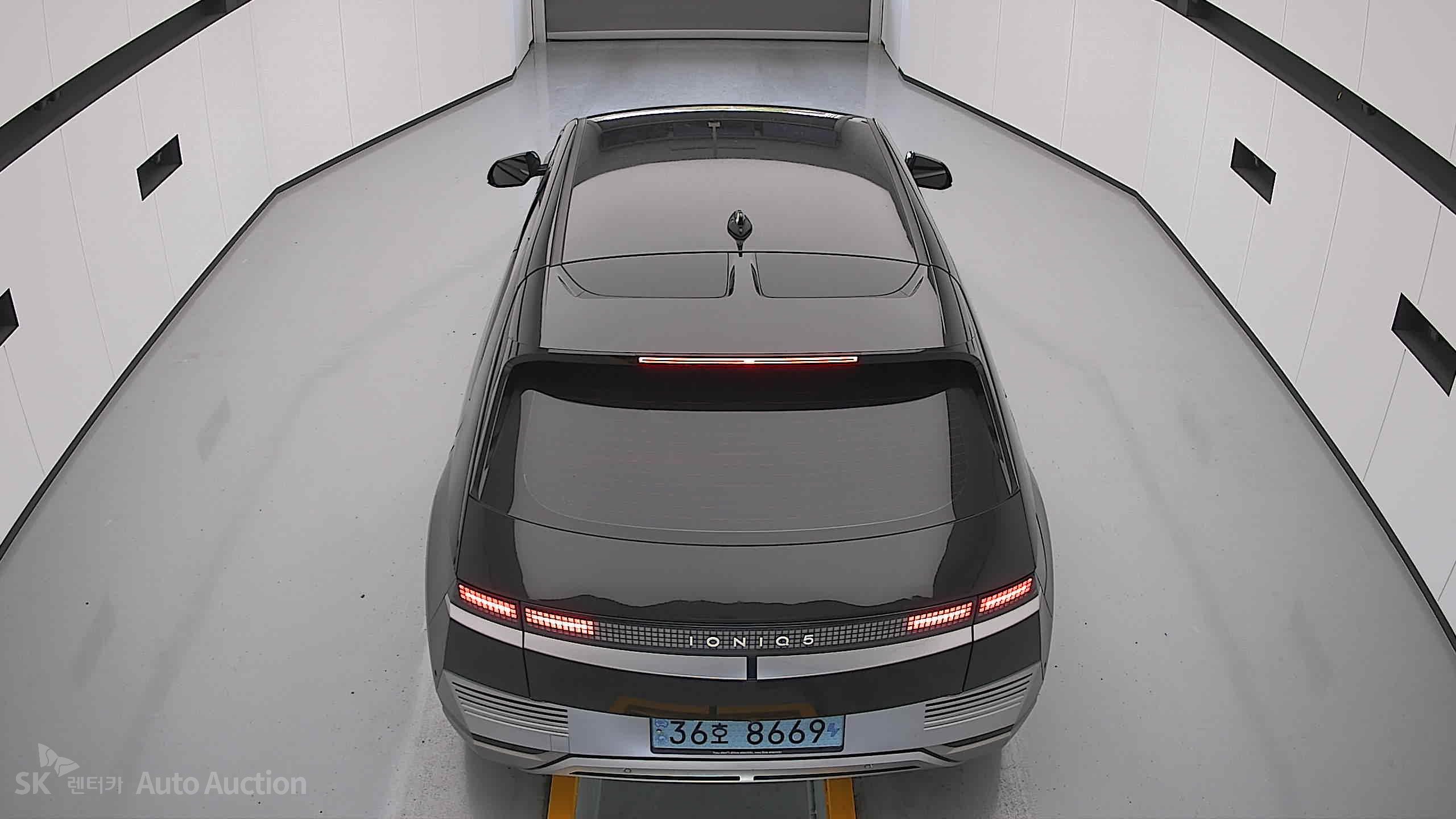 2022 - hyundai ioniq