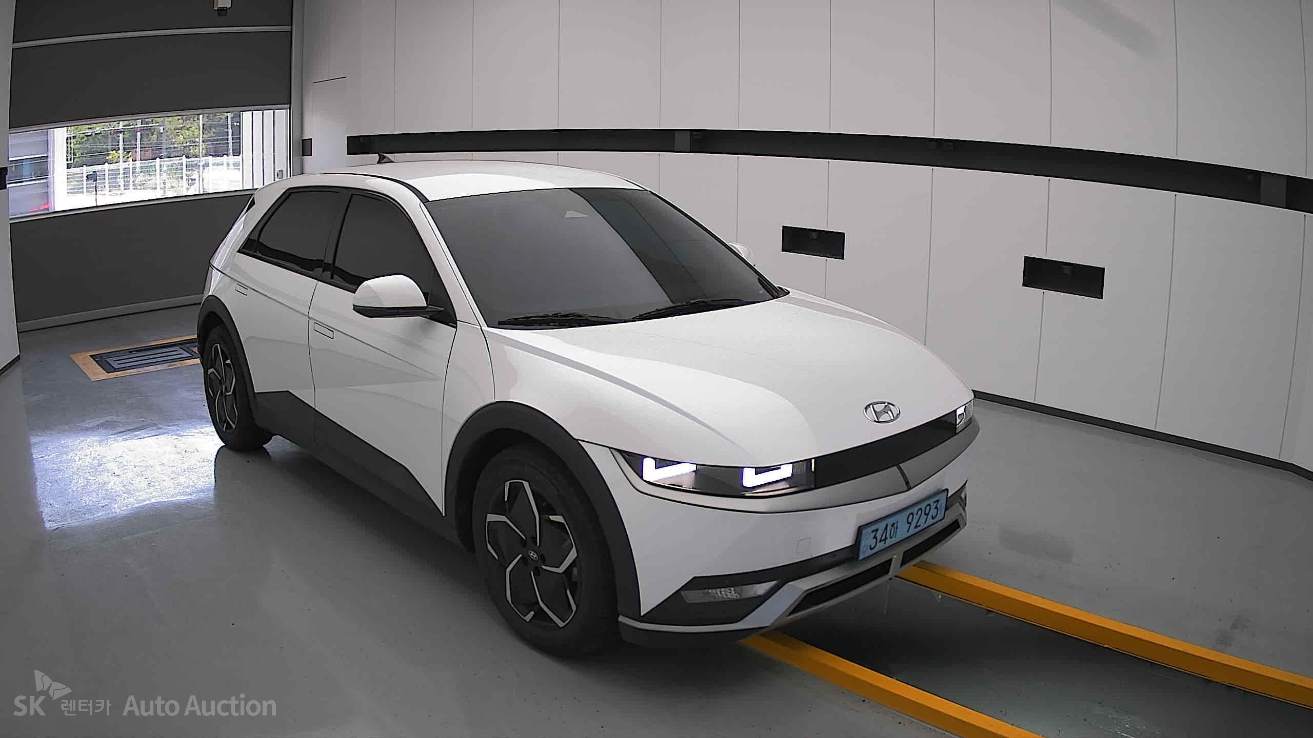 2023 - hyundai ioniq