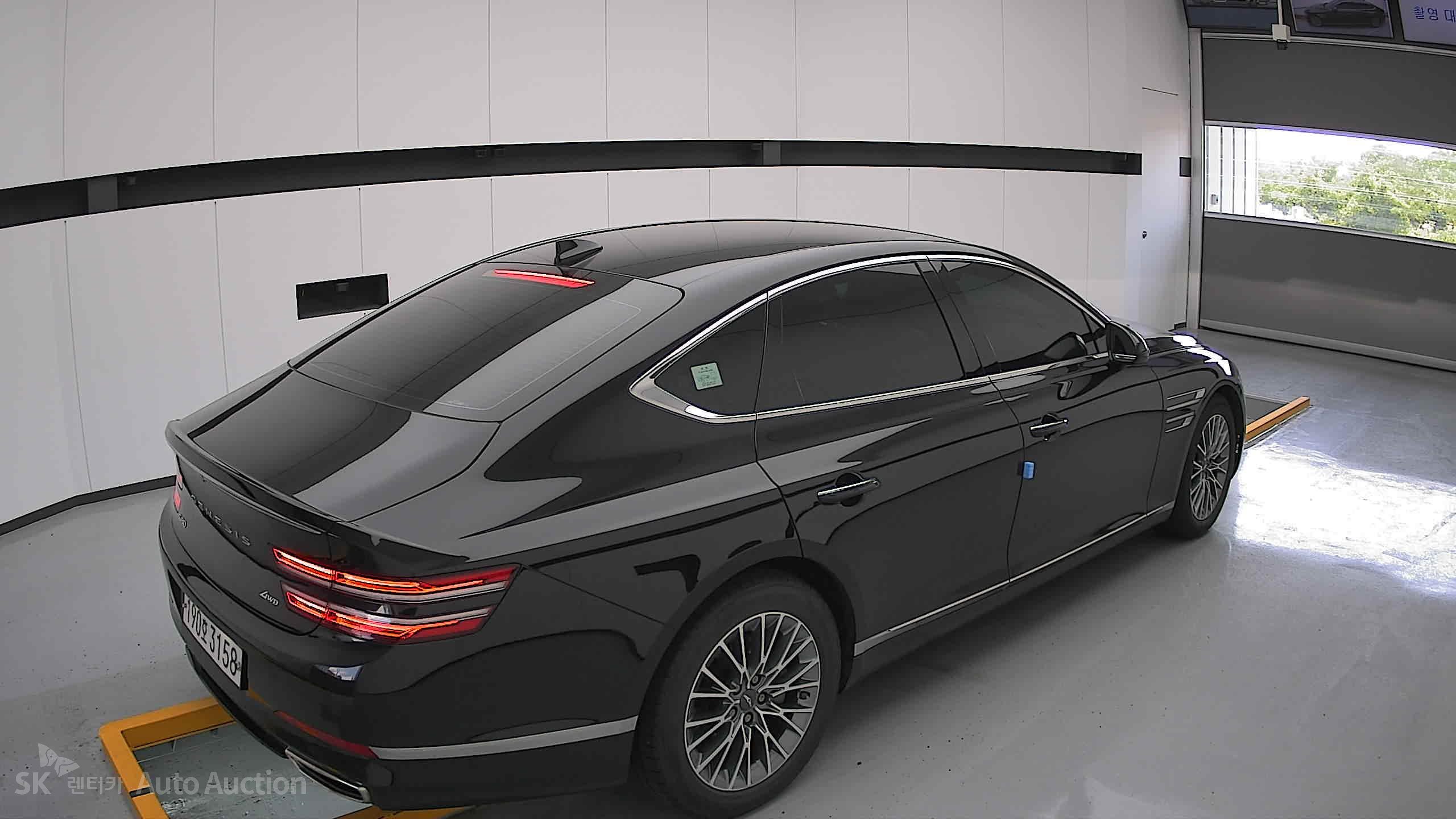 2022 - genesis g80