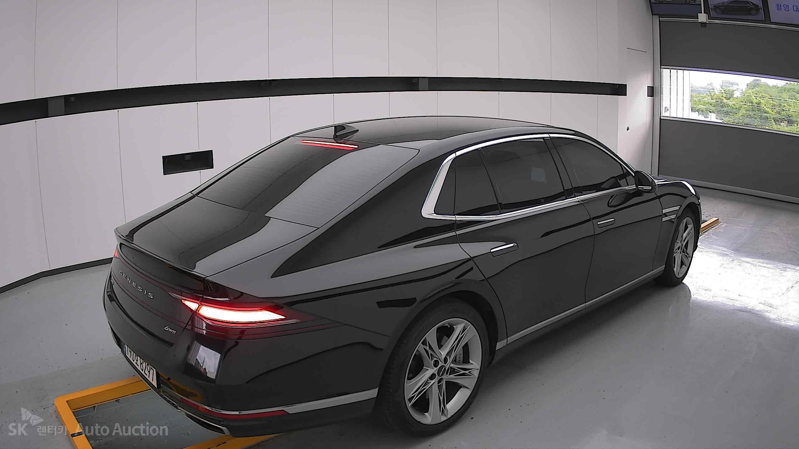 2022 - genesis g90