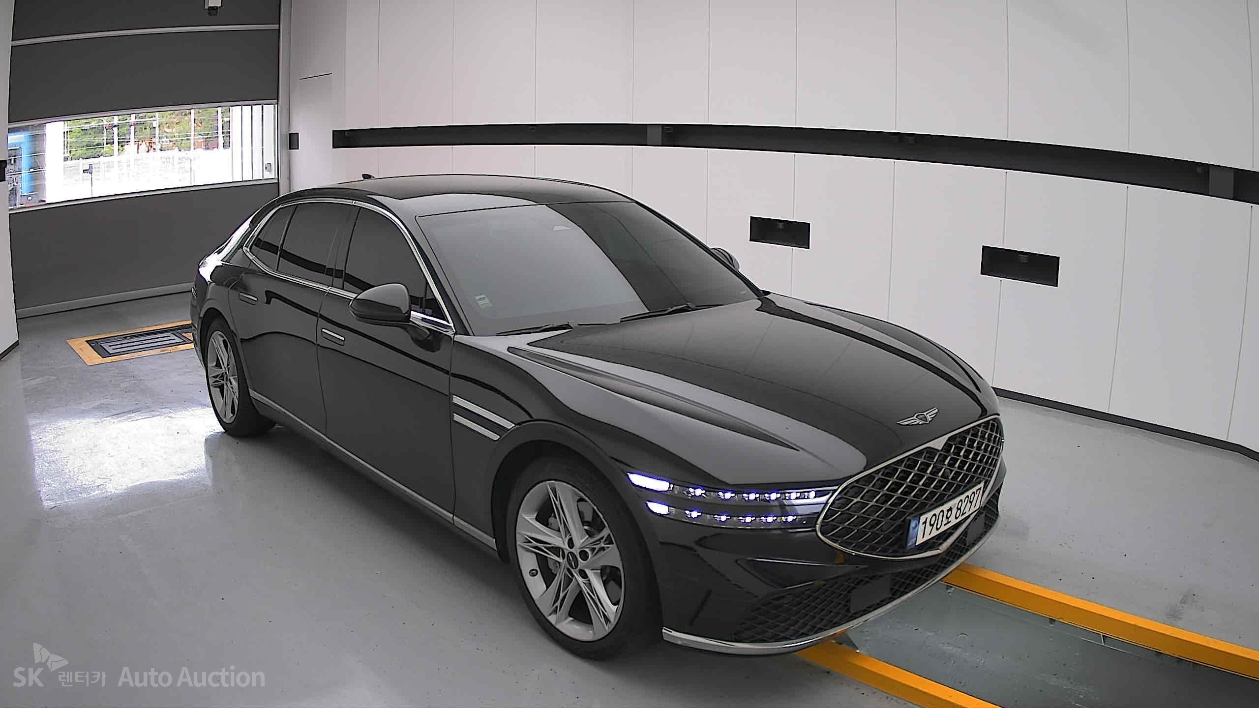 2022 - genesis g90