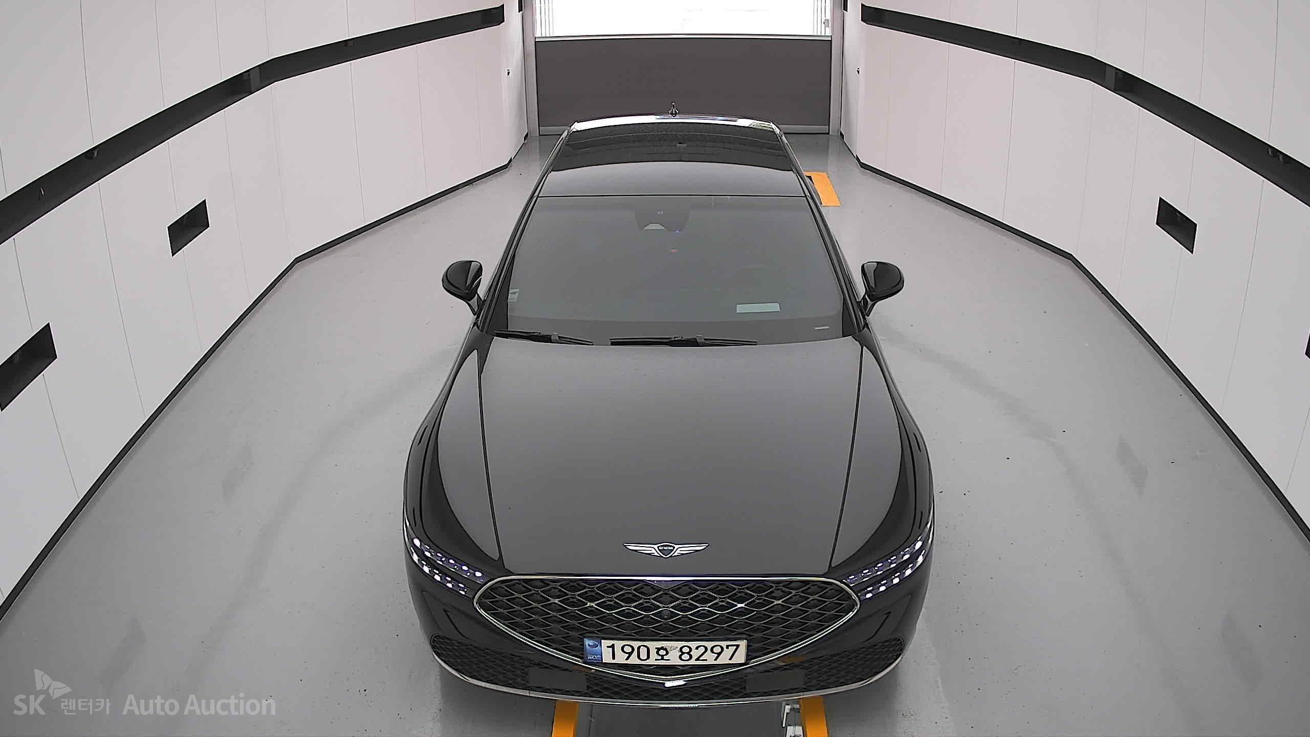 2022 - genesis g90