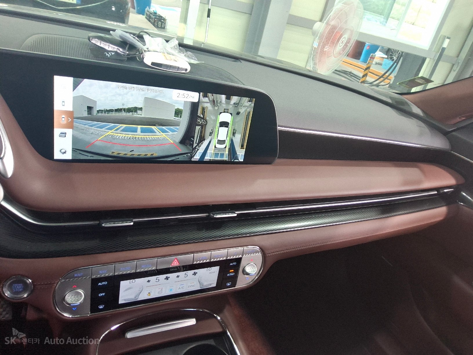 2022 - genesis g90