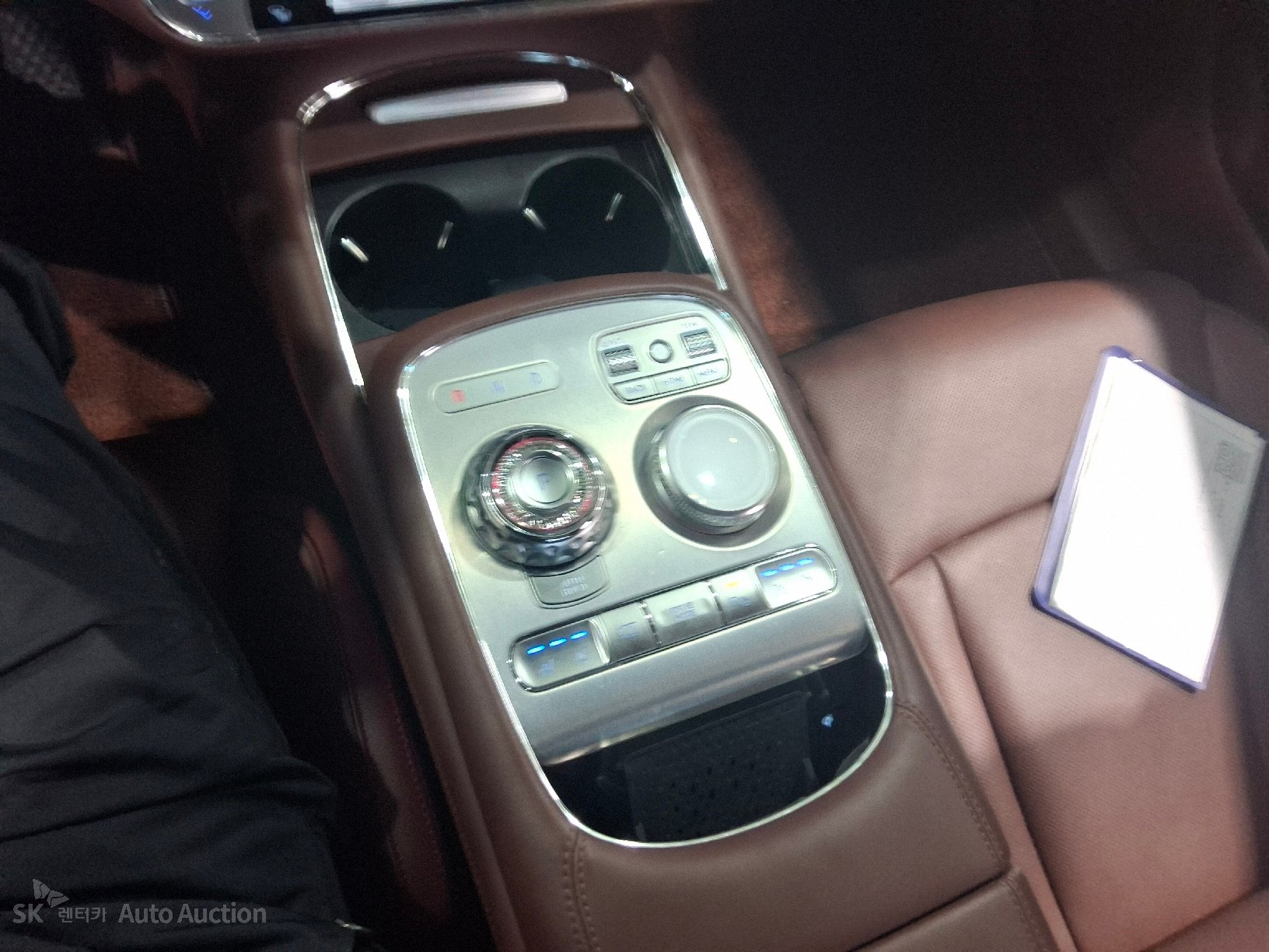 2022 - genesis g90