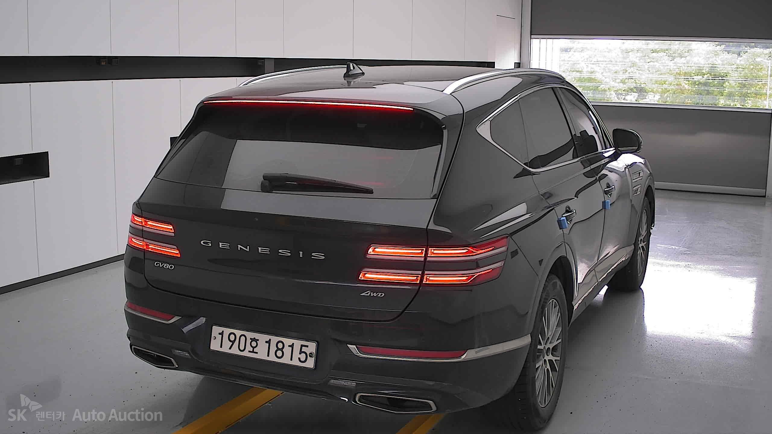 2022 - genesis gv80