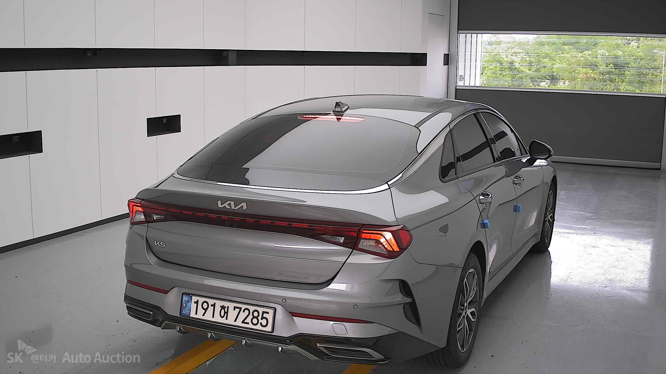 2023 - kia k5